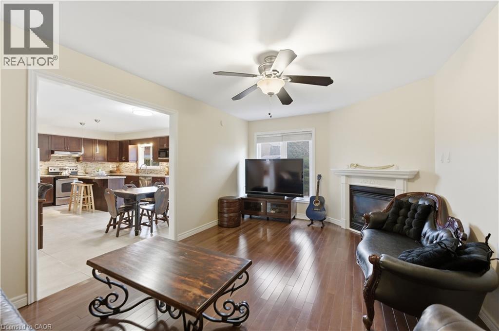 34 Haskins Court, Hamilton, Ontario  L8K 6R1 - Photo 3 - 40805019