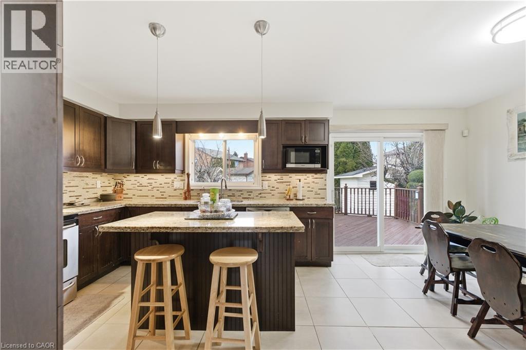 34 Haskins Court, Hamilton, Ontario  L8K 6R1 - Photo 5 - 40805019