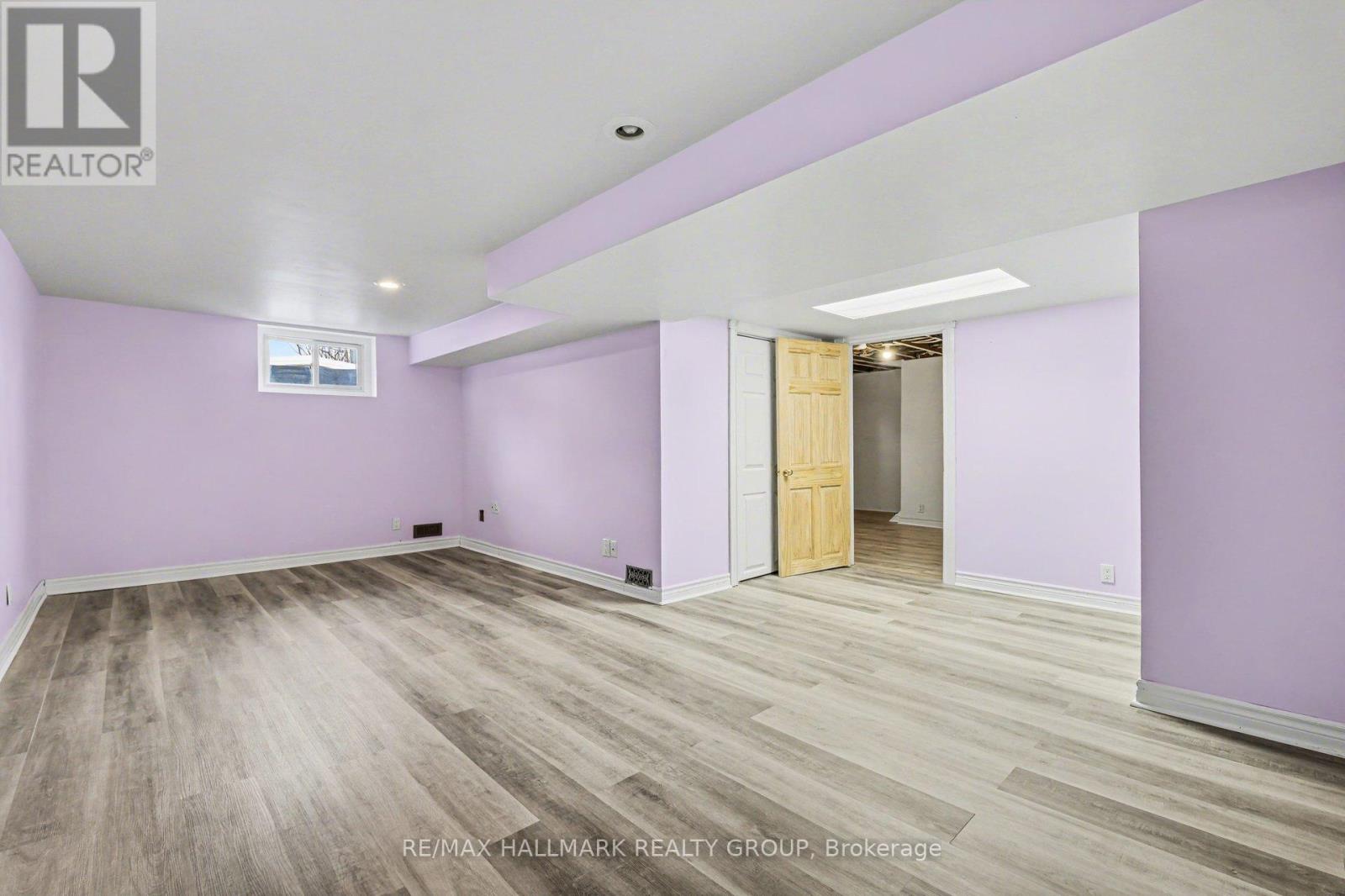 1530 Weyburn Street, Ottawa, Ontario  K1G 0Y5 - Photo 8 - X12789820