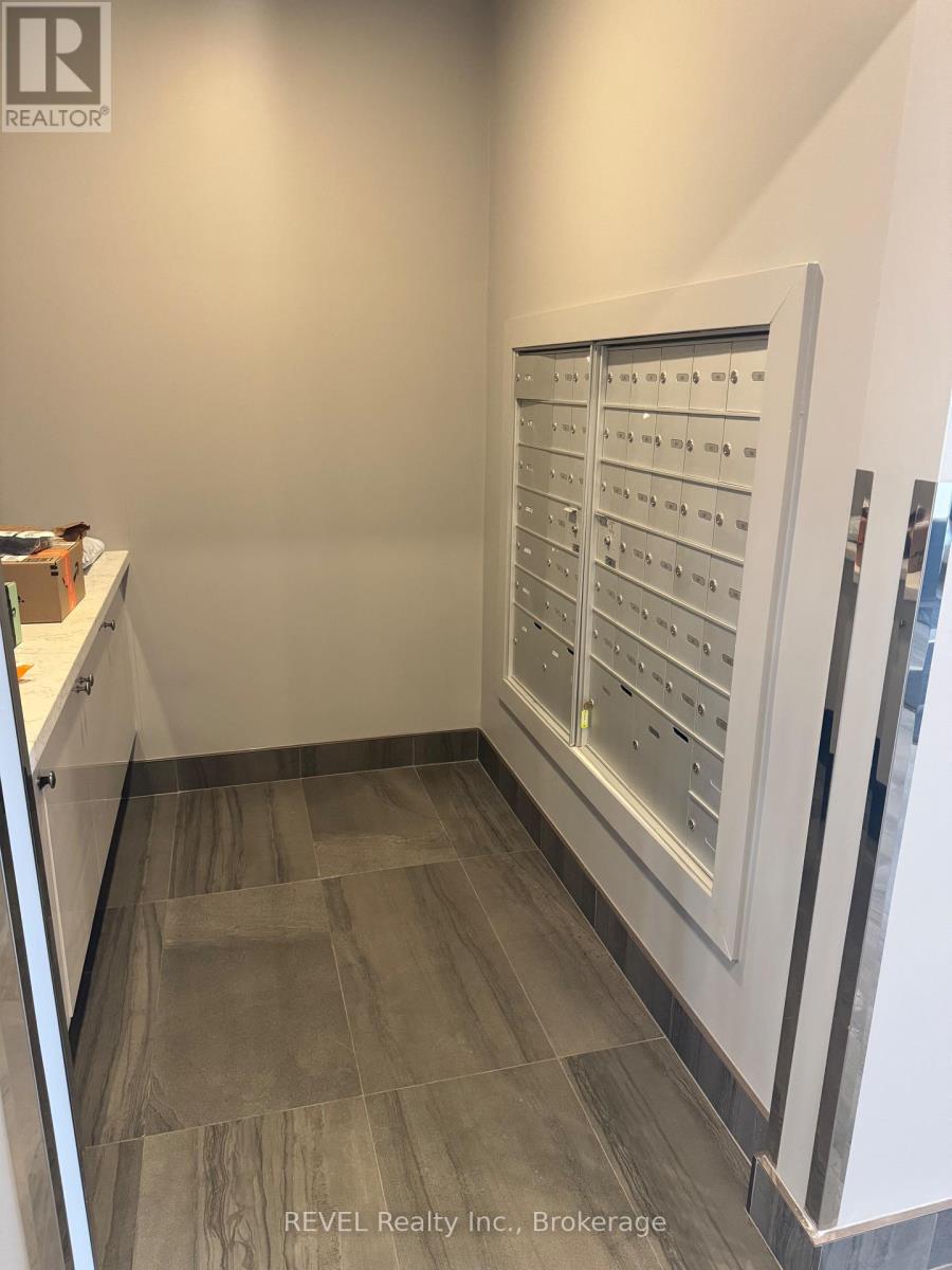 210 - 300b Fourth Avenue, St. Catharines, Ontario L2S 0E6 - Photo 20 - X12789800