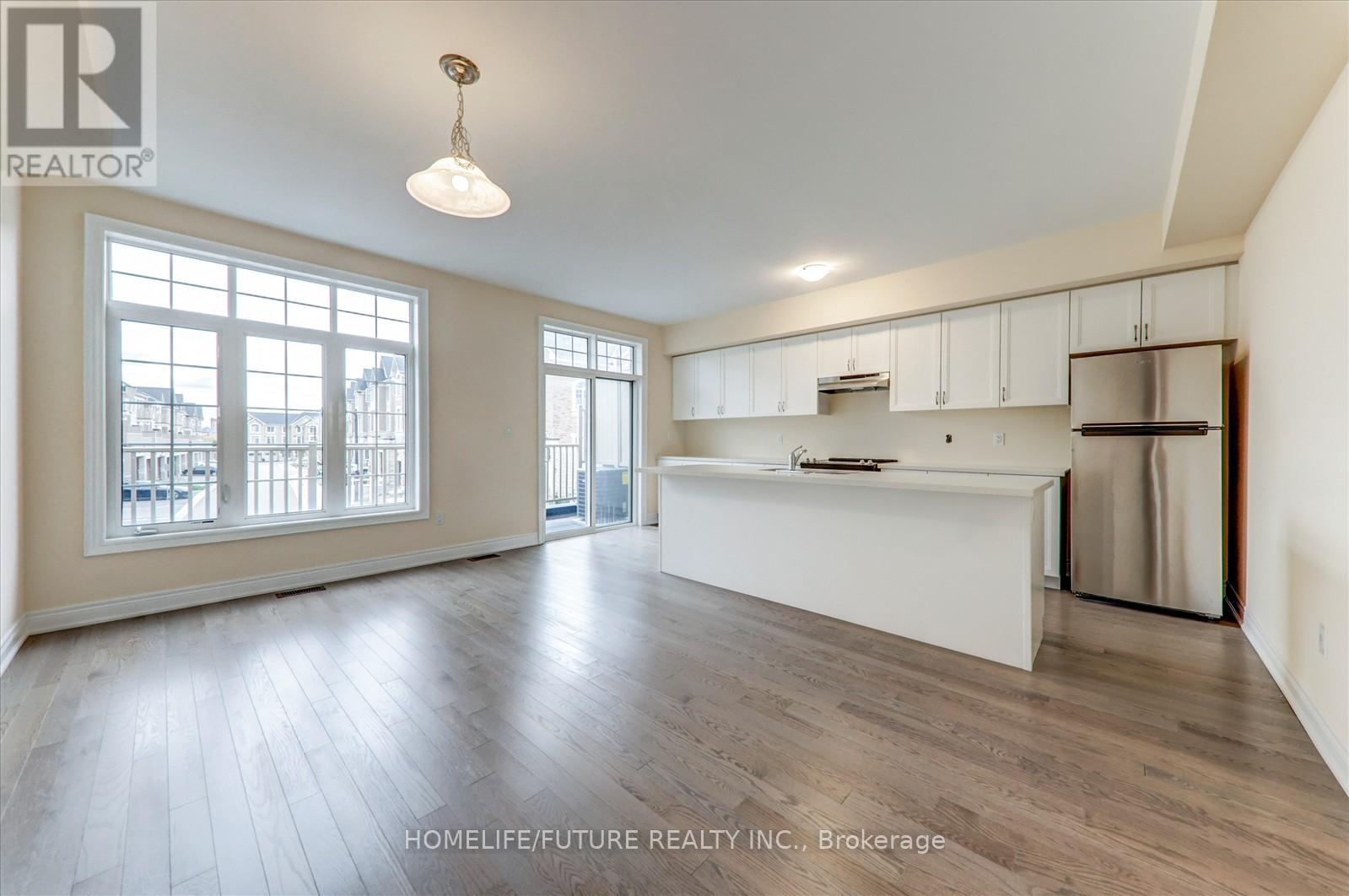 317 Kirkham Drive, Markham, Ontario  L3S 0E9 - Photo 14 - N12789762