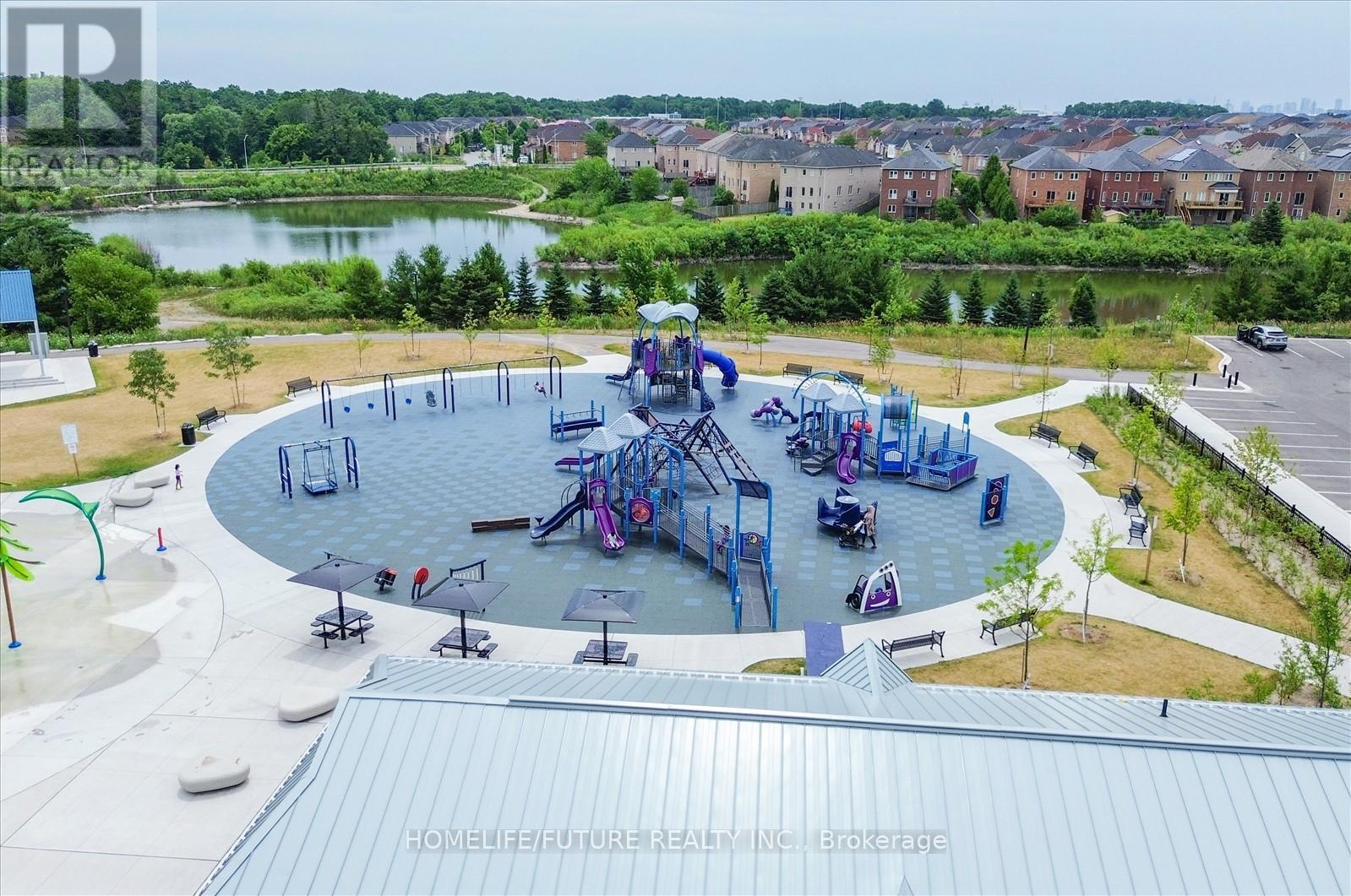 317 Kirkham Drive, Markham, Ontario  L3S 0E9 - Photo 3 - N12789762