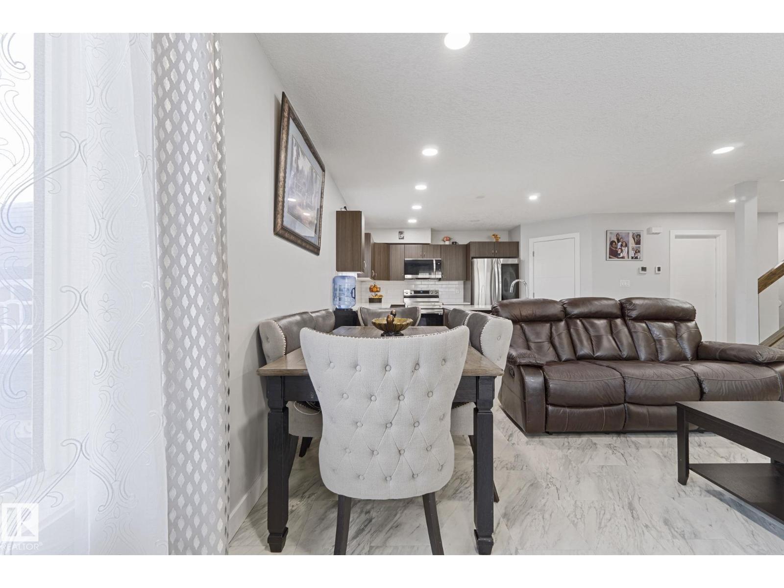 8955 150 St Nw, Edmonton, Alberta  T5R 1E6 - Photo 11 - E4473623