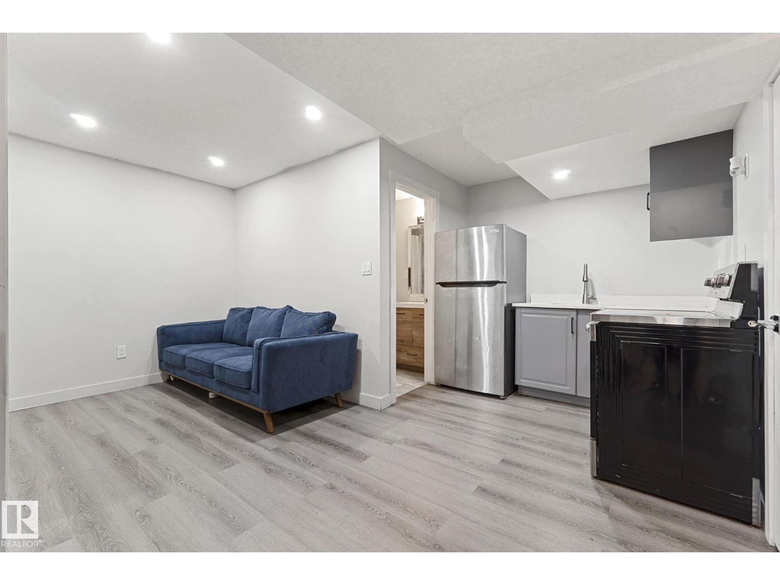 8955 150 St Nw, Edmonton, Alberta  T5R 1E6 - Photo 37 - E4473623