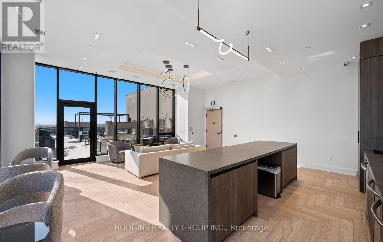 1801 - 1035 Southdown Road, Mississauga, Ontario  L5J 0A3 - Photo 33 - W12769388