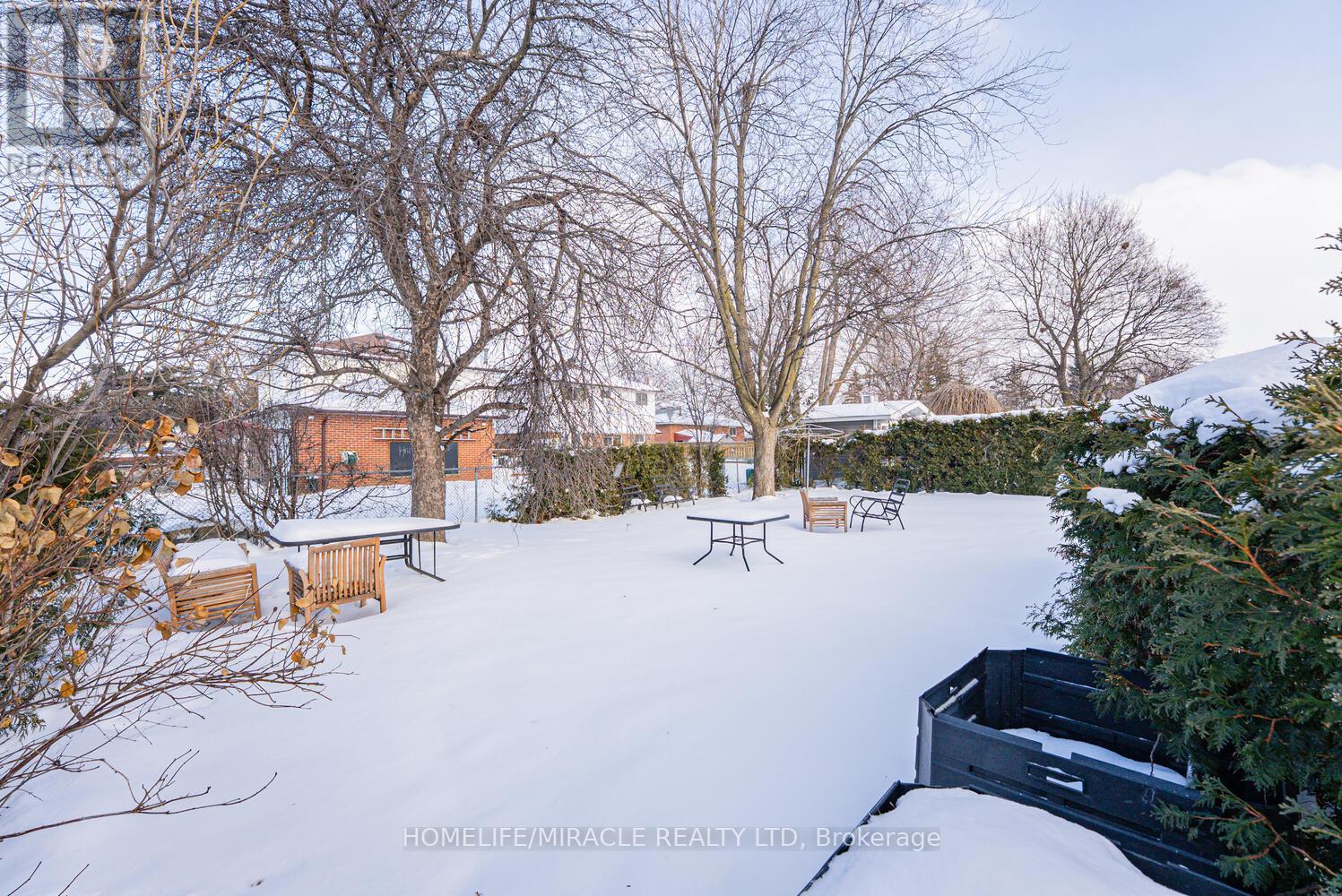 41 Duncannon Crescent, Brampton, Ontario  L6T 3E9 - Photo 35 - W12789788