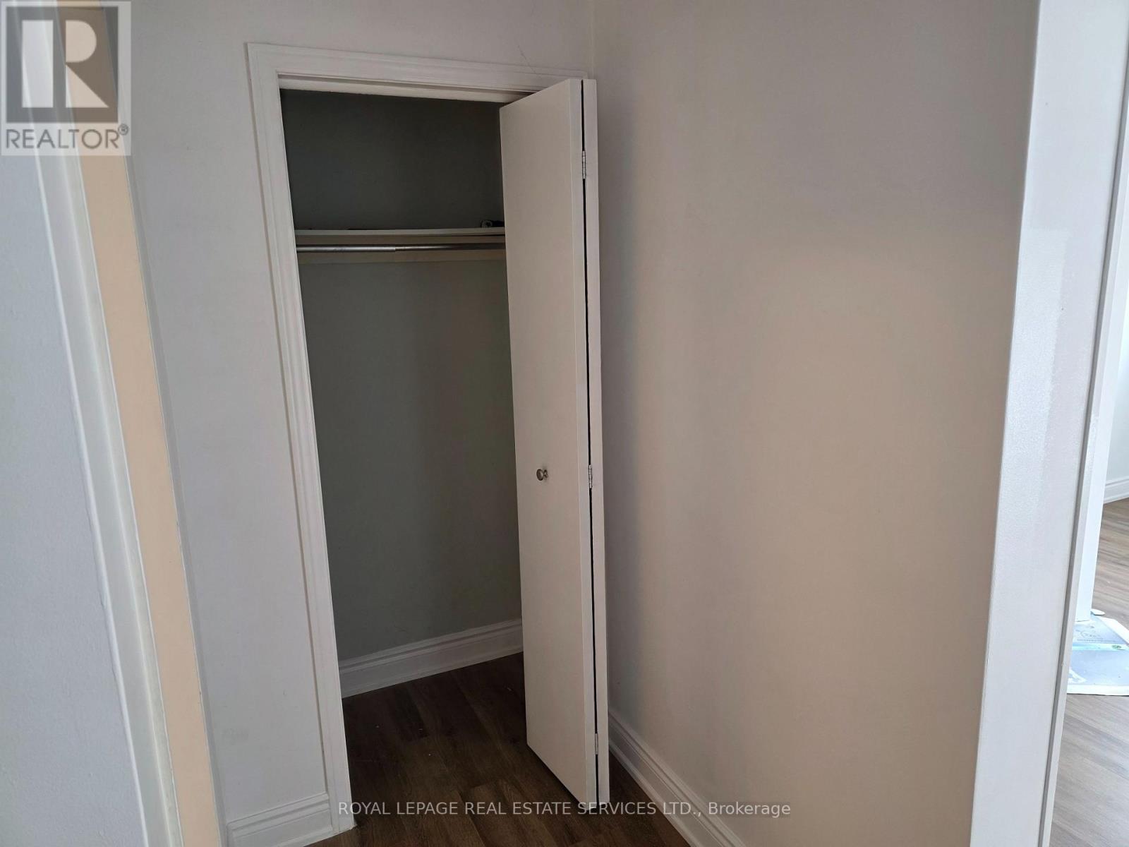 Main/lower - 3257 Lednier Terrace, Mississauga, Ontario  L4Y 3Z7 - Photo 12 - W12789812