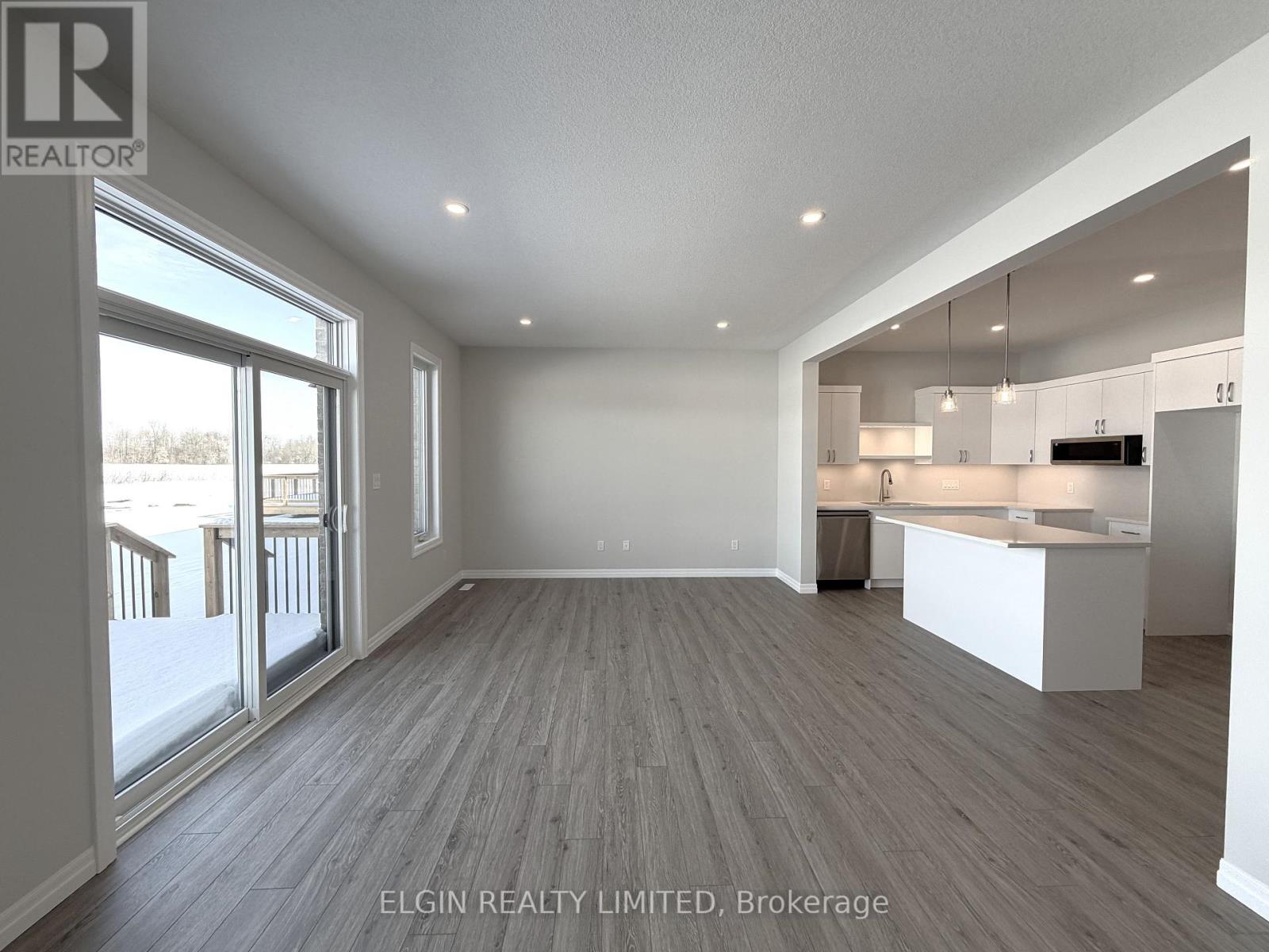 6 Canary Street, Tillsonburg, Ontario  N4G 0K4 - Photo 10 - X12513966