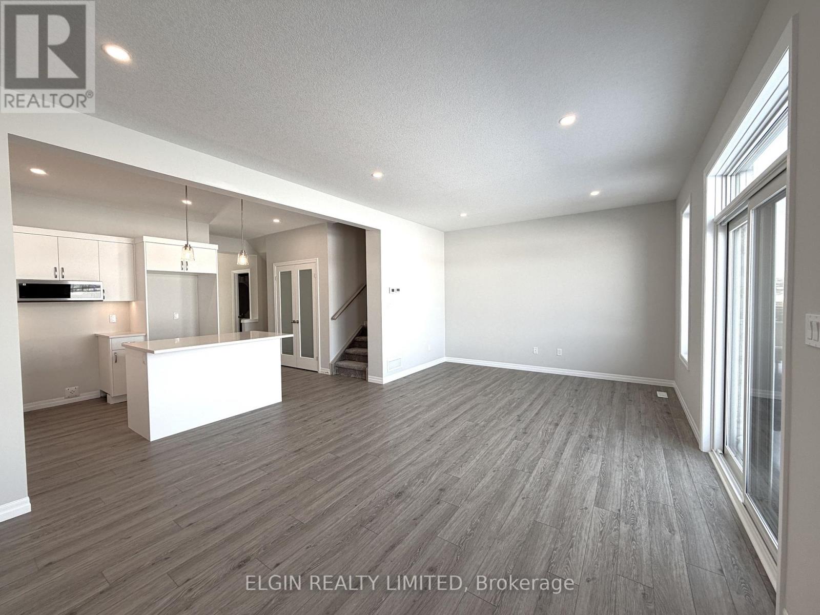 6 Canary Street, Tillsonburg, Ontario  N4G 0K4 - Photo 11 - X12513966