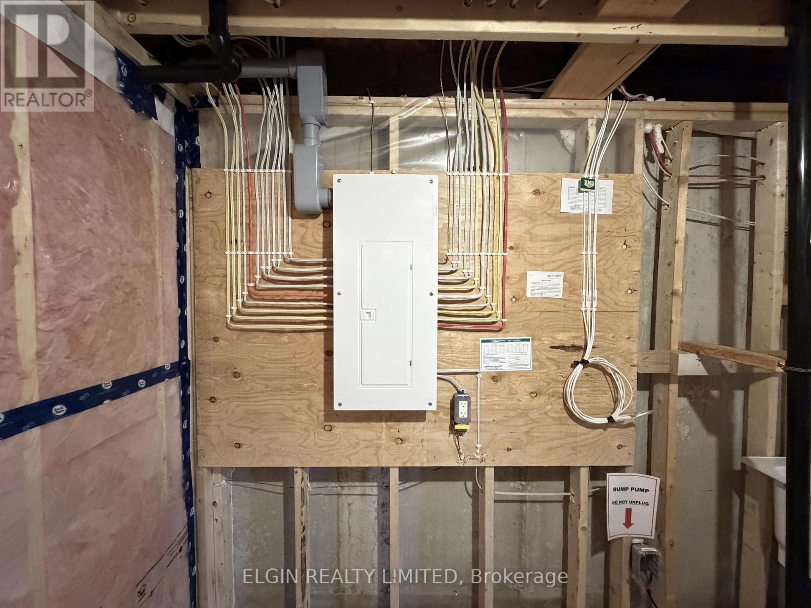 6 Canary Street, Tillsonburg, Ontario  N4G 0K4 - Photo 27 - X12513966