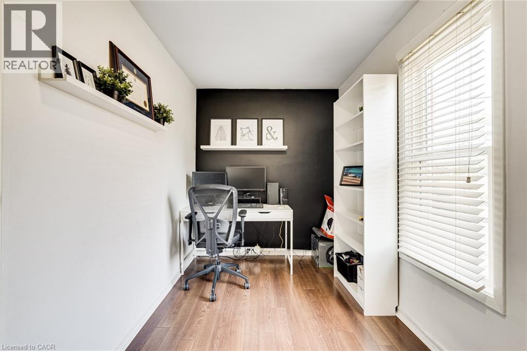 187 Oak Avenue, Hamilton, Ontario  L8L 5M9 - Photo 10 - 40805311