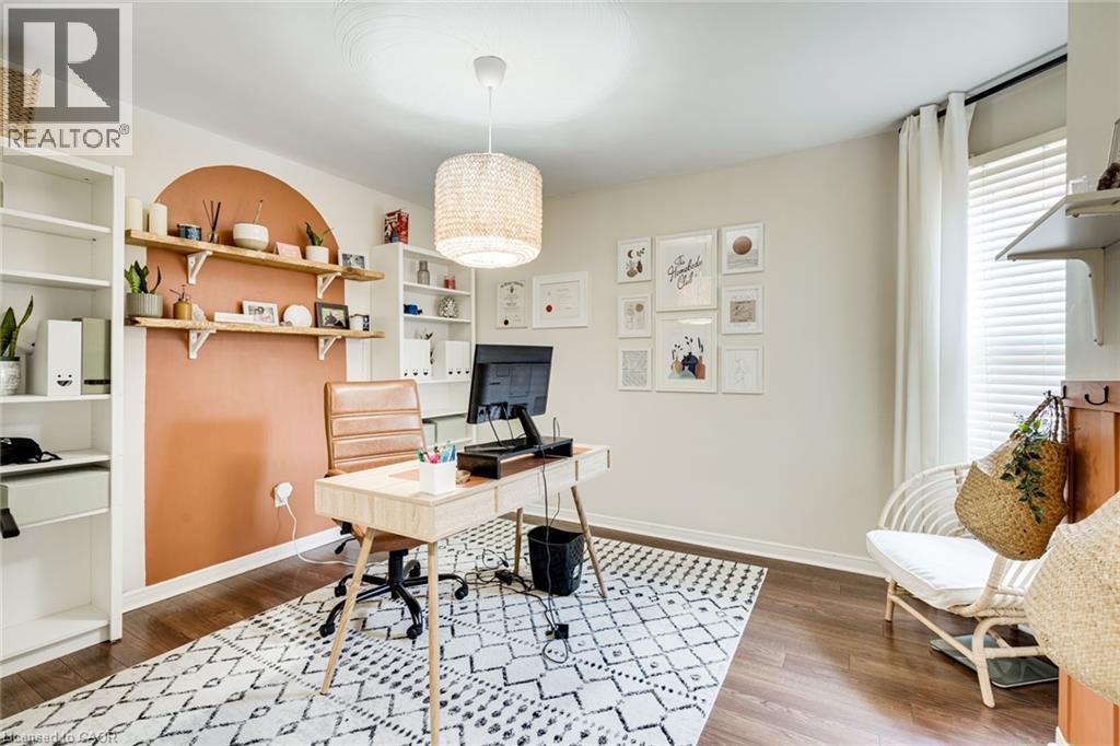 187 Oak Avenue, Hamilton, Ontario  L8L 5M9 - Photo 11 - 40805311