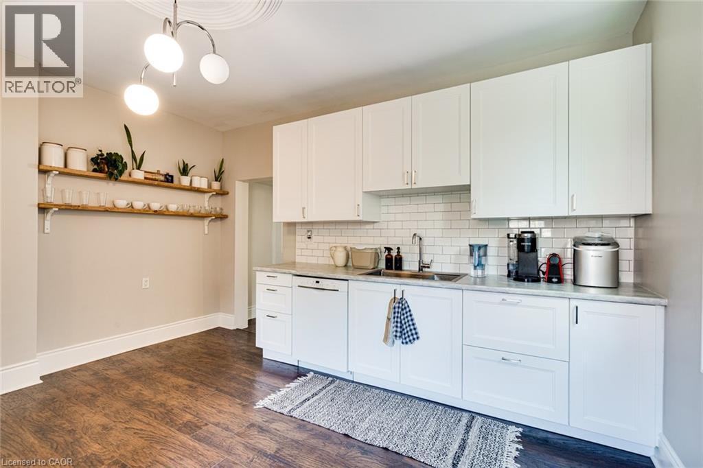 187 Oak Avenue, Hamilton, Ontario  L8L 5M9 - Photo 8 - 40805311