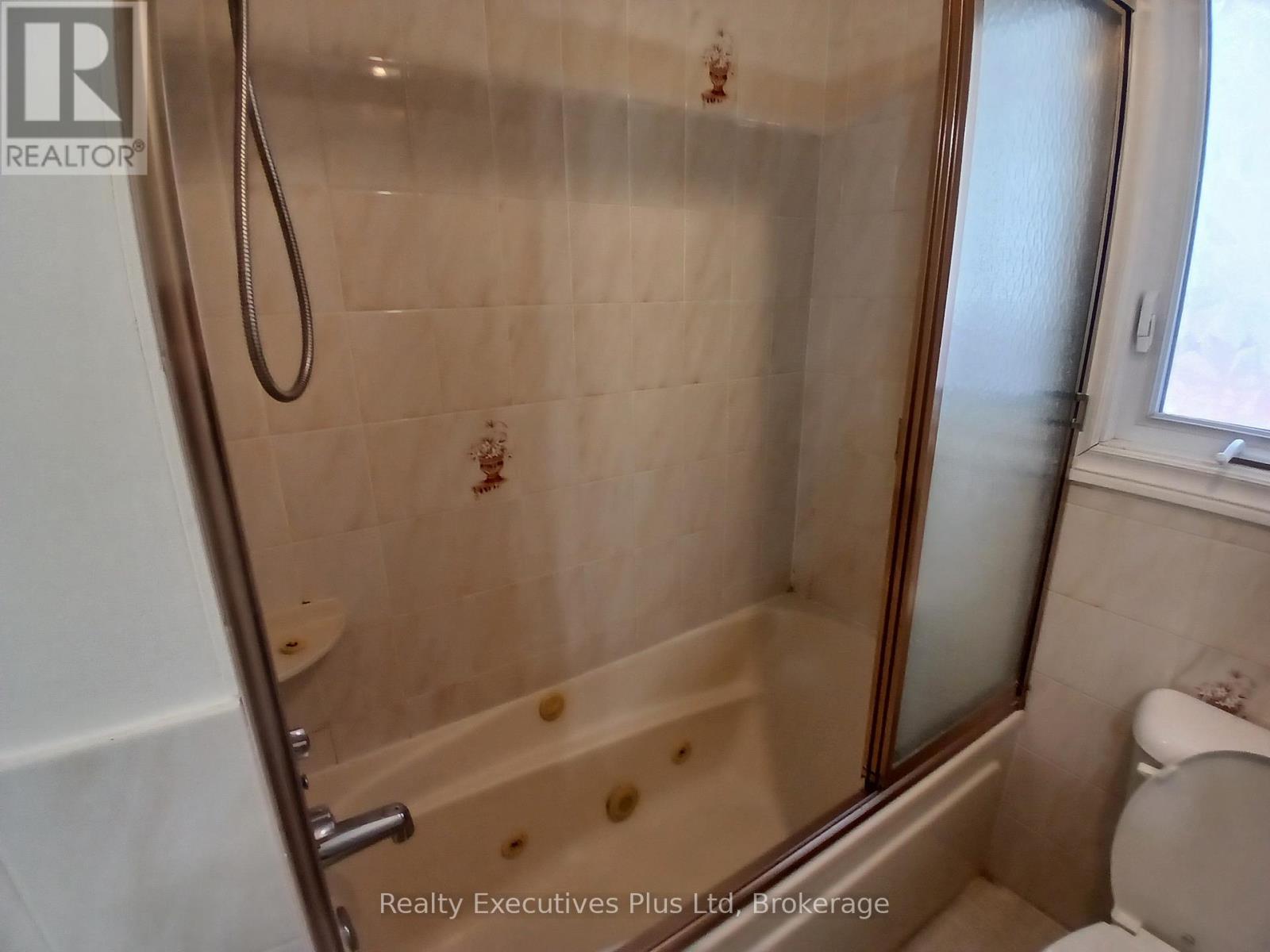 52 Alma Street N, Guelph, Ontario  N1H 5X1 - Photo 10 - X12789860