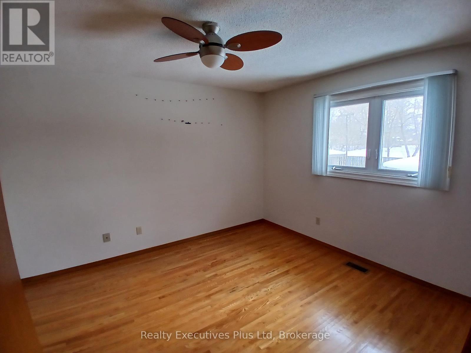 52 Alma Street N, Guelph, Ontario  N1H 5X1 - Photo 13 - X12789860