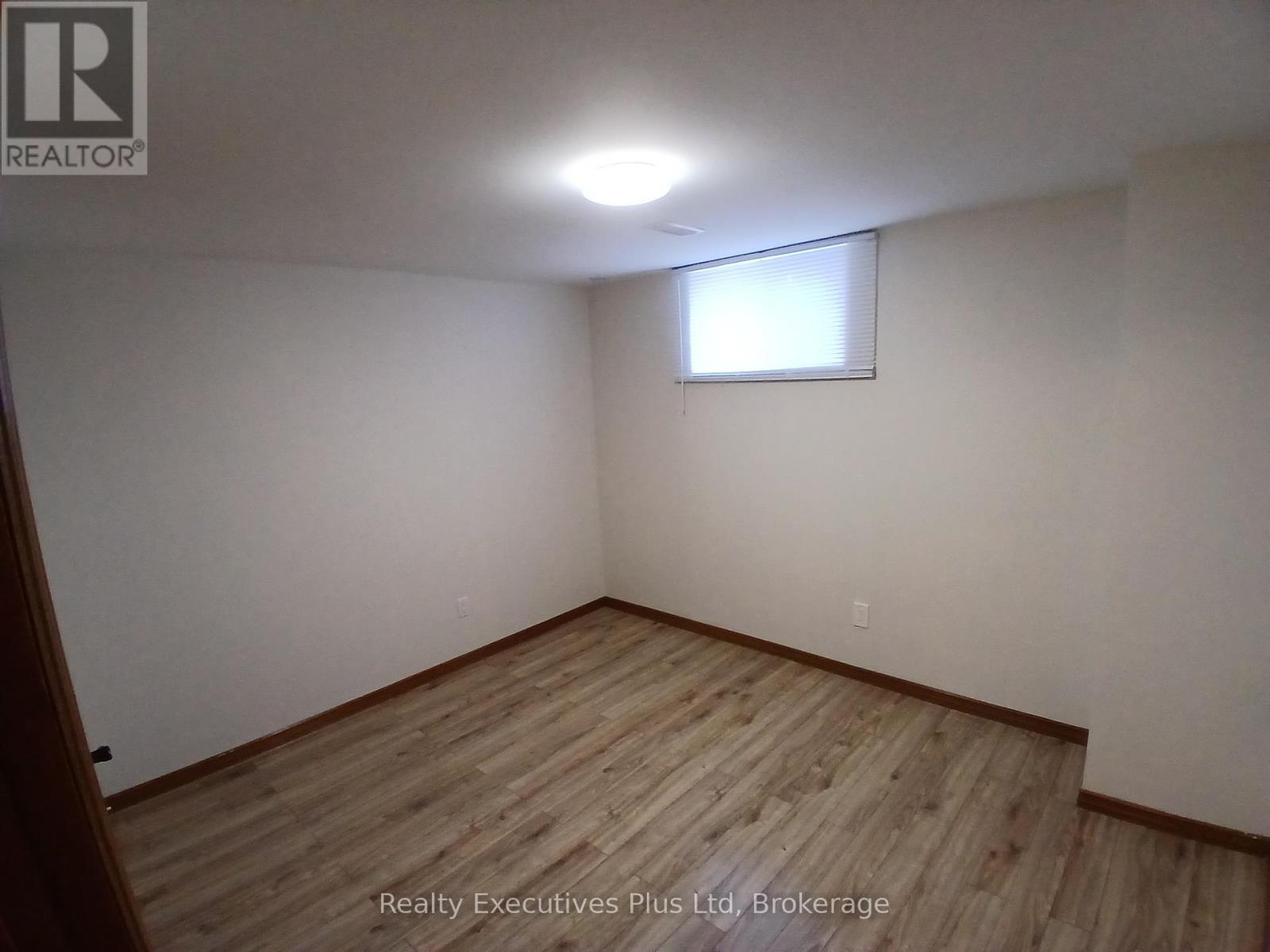 52 Alma Street N, Guelph, Ontario  N1H 5X1 - Photo 23 - X12789860