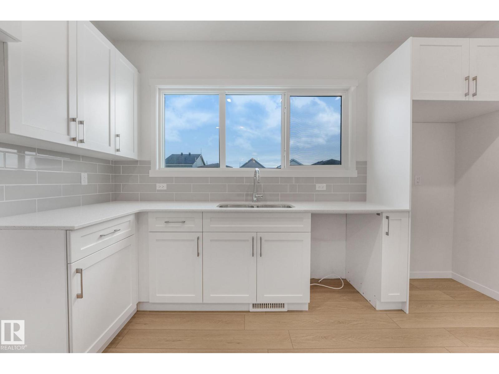 17319 6 St Ne Ne, Edmonton, Alberta  T5Y 4G2 - Photo 13 - E4473625