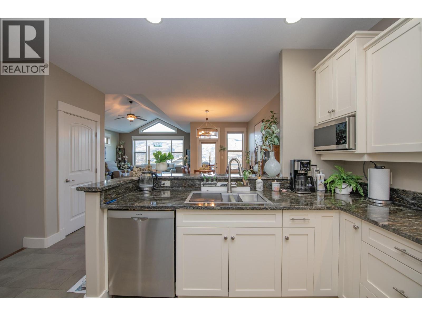 7760 Okanagan Landing Road Unit# 77, Vernon, British Columbia  V1H 1Z4 - Photo 12 - 10375872