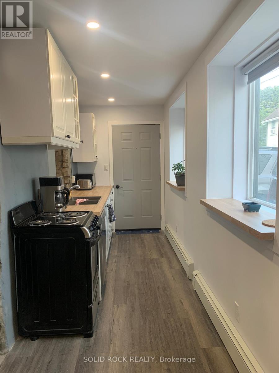 D - 71 King Street E, Brockville, Ontario  K6V 1B1 - Photo 4 - X12789880