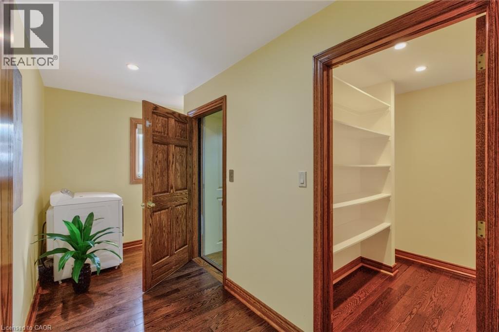 41 Candor Crescent, Stoney Creek, Ontario  L8E 4X6 - Photo 33 - 40803753