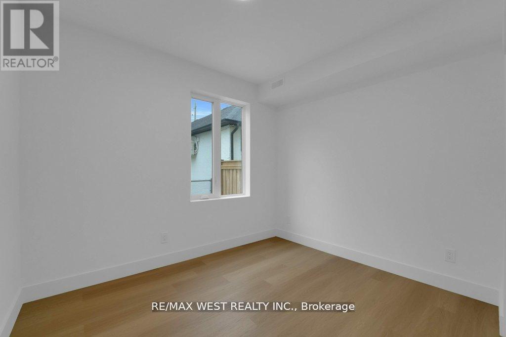 661 Winona Drive, Toronto, Ontario  M6C 3V6 - Photo 29 - C12789852