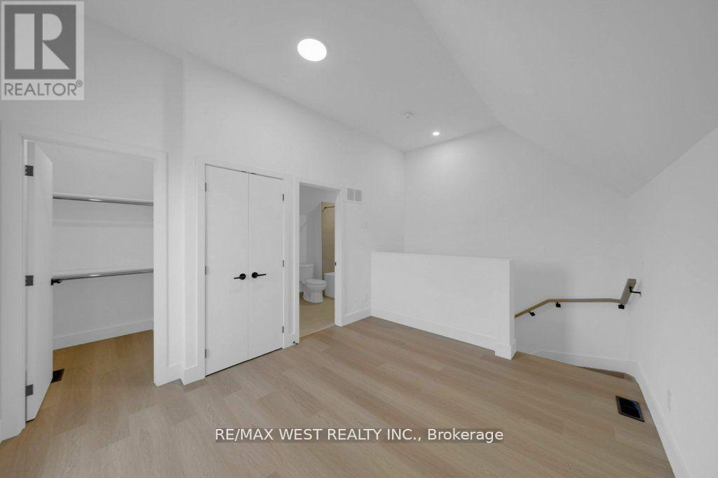 C - 502 Atlas Avenue, Toronto, Ontario  M6C 3R3 - Photo 6 - C12789874