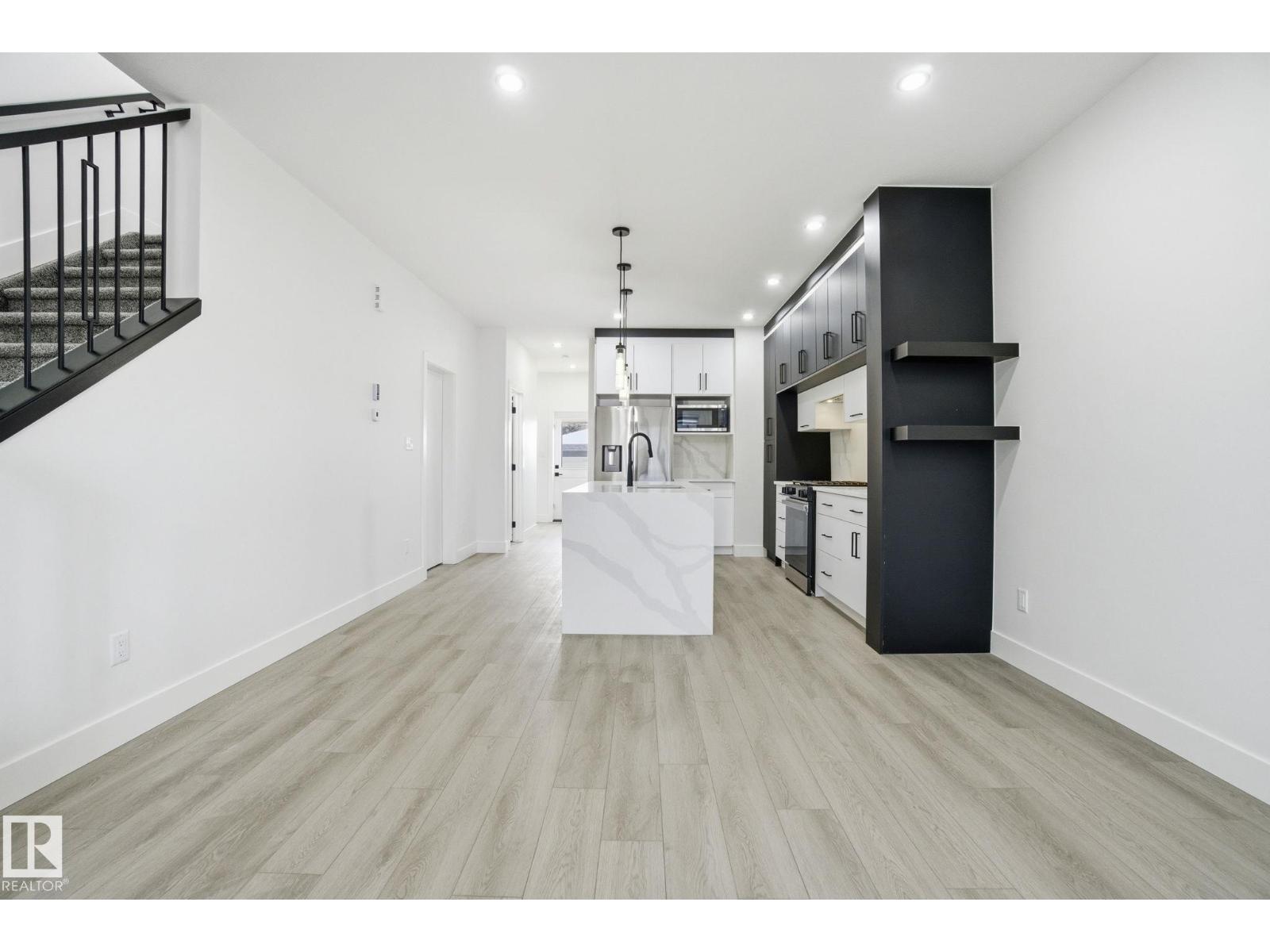 12309 91 St Nw, Edmonton, Alberta  T5B 4C6 - Photo 11 - E4468733