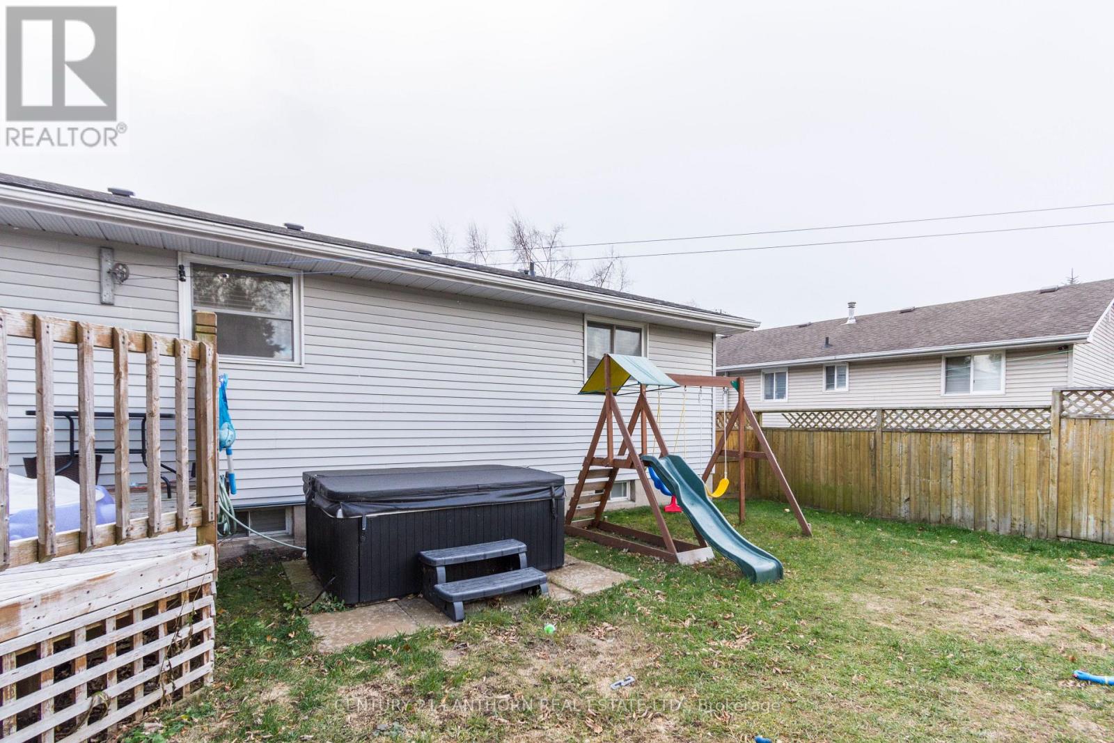 94 North Murray Street, Quinte West, Ontario  K8V 2E7 - Photo 27 - X12584266