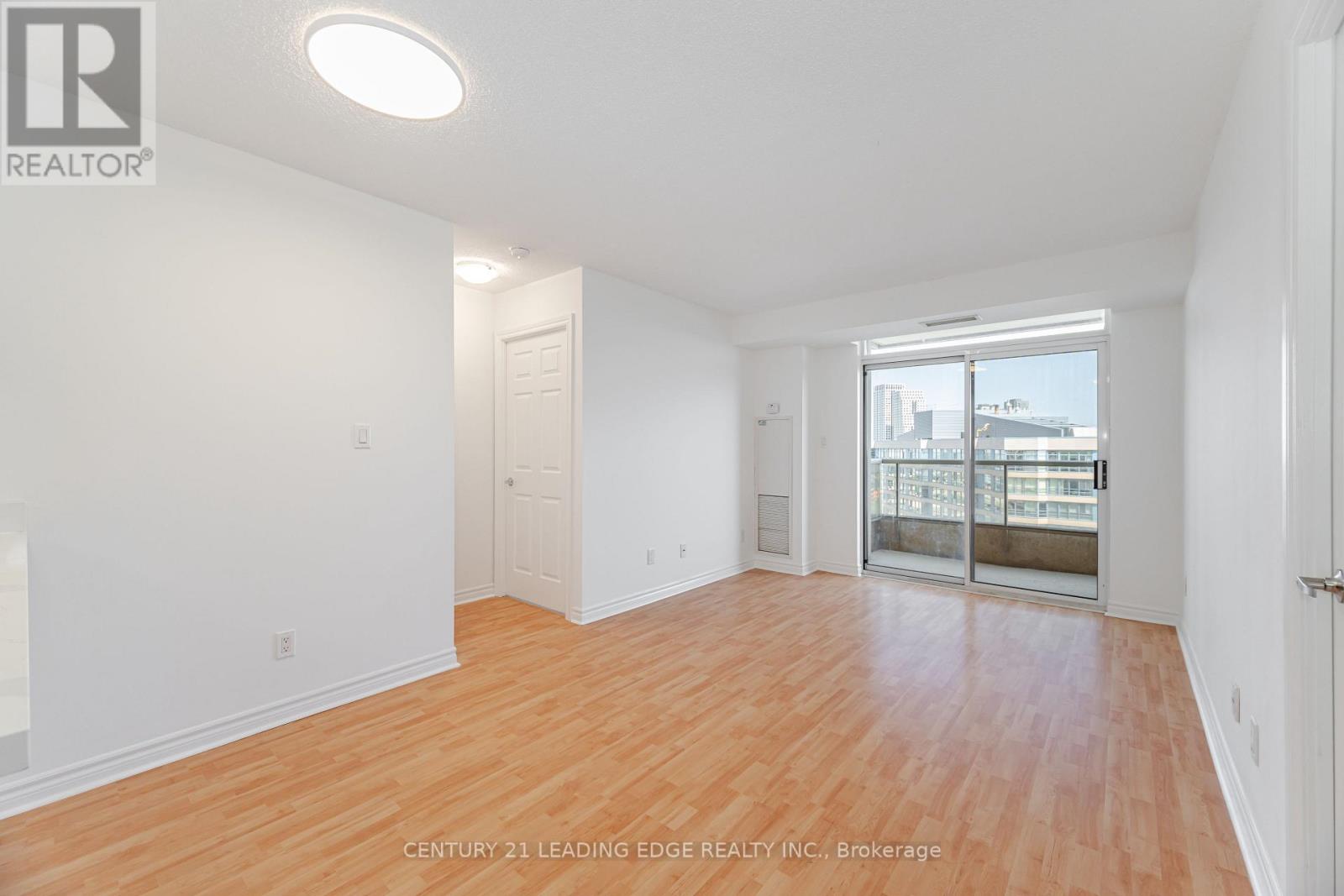 1609 - 3880 Duke Of York Boulevard, Mississauga, Ontario  L5B 4M7 - Photo 27 - W12789854