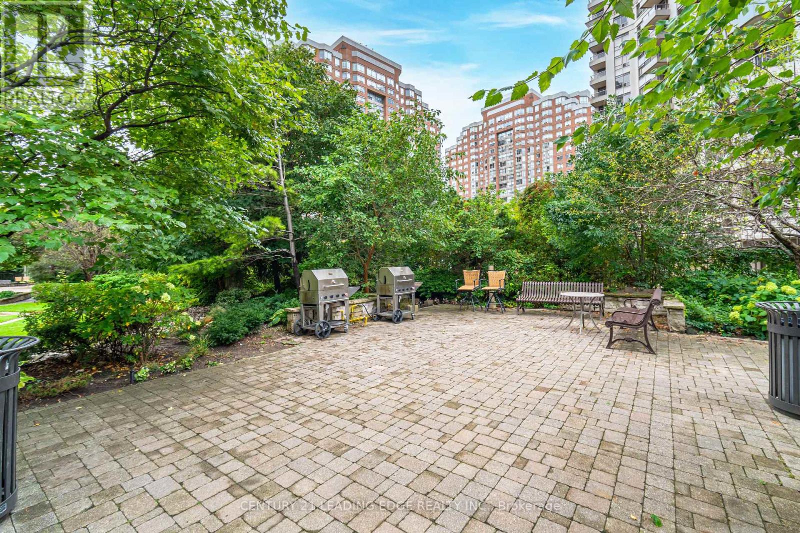 1609 - 3880 Duke Of York Boulevard, Mississauga, Ontario  L5B 4M7 - Photo 37 - W12789854