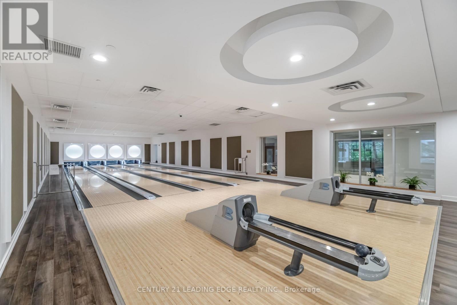 1609 - 3880 Duke Of York Boulevard, Mississauga, Ontario  L5B 4M7 - Photo 46 - W12789854