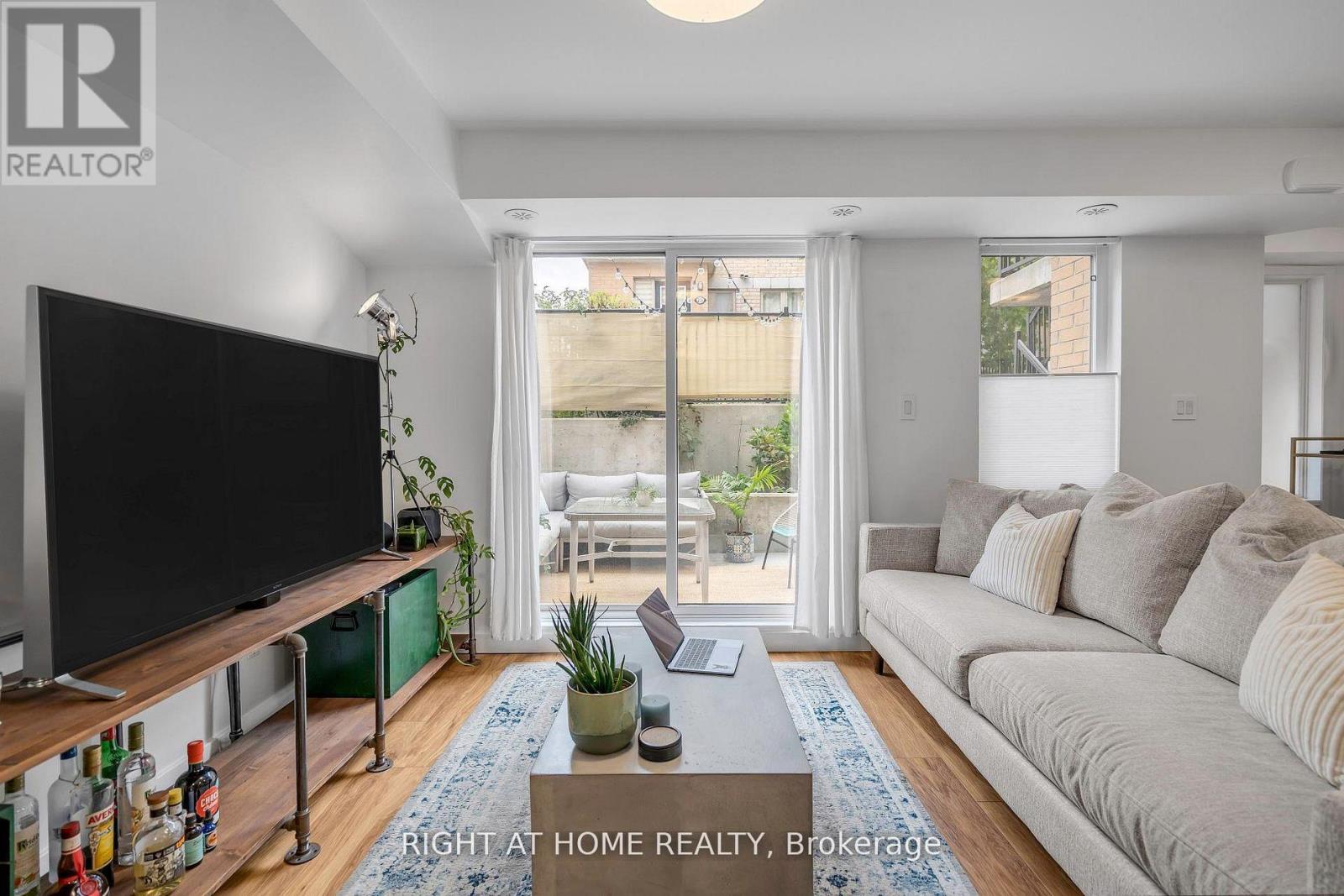 146 - 12 Foundry Avenue, Toronto, Ontario M6H 0A7 - Photo 16 - W12789864