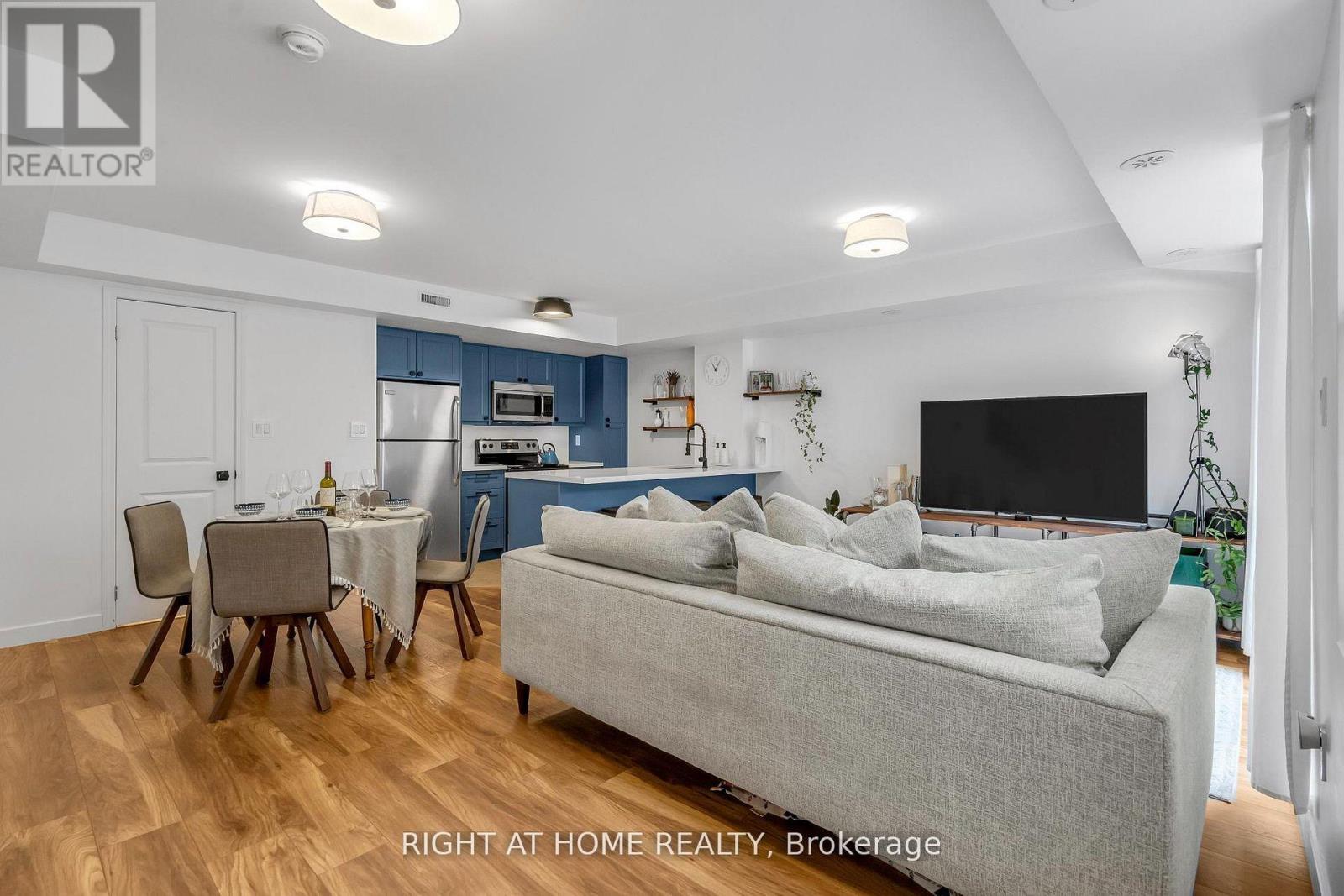 146 - 12 Foundry Avenue, Toronto, Ontario M6H 0A7 - Photo 3 - W12789864