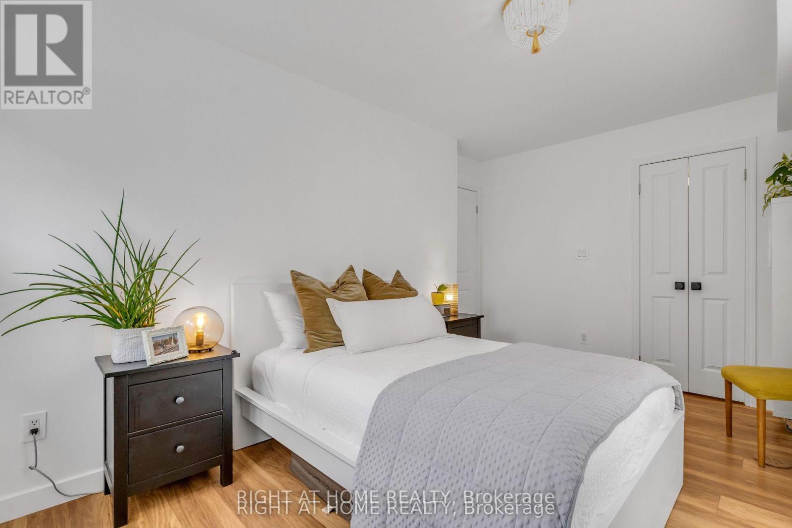 146 - 12 Foundry Avenue, Toronto, Ontario M6H 0A7 - Photo 33 - W12789864