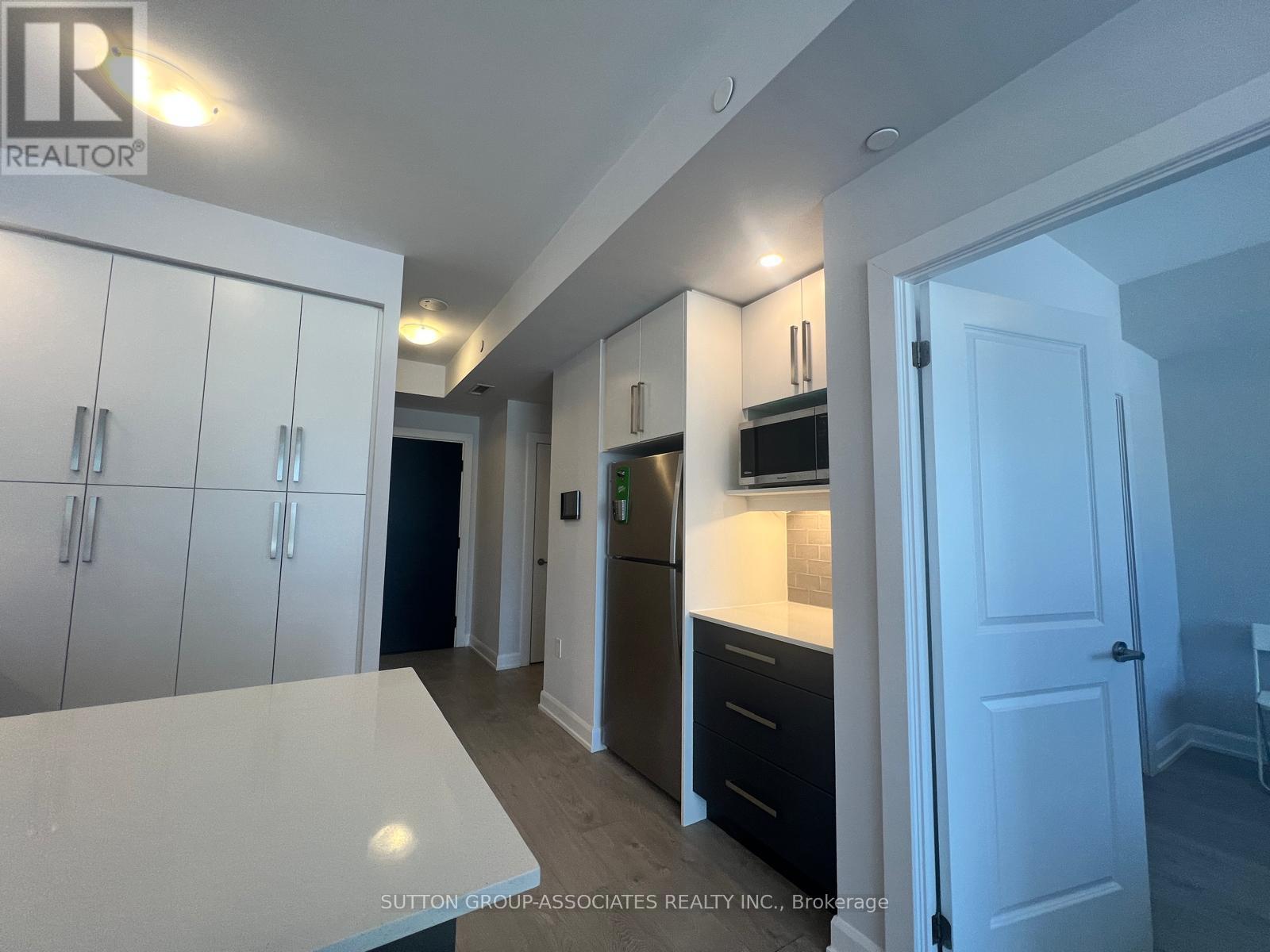 312 - 3200 William Coltson Avenue, Oakville, Ontario  L6H 7W6 - Photo 10 - W12789866