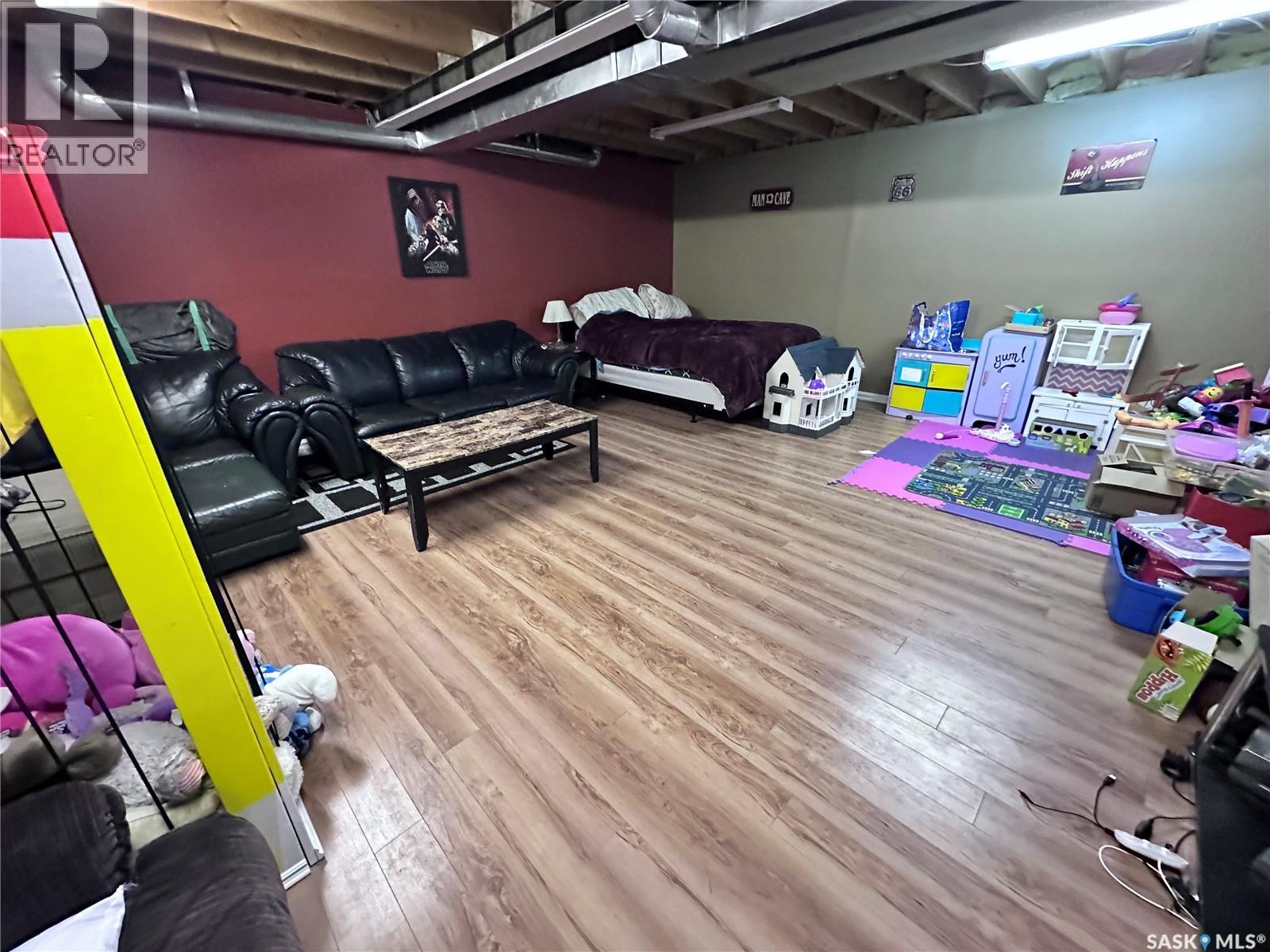 732 101st Street, North Battleford, Saskatchewan  S9A 0Z1 - Photo 24 - SK028596