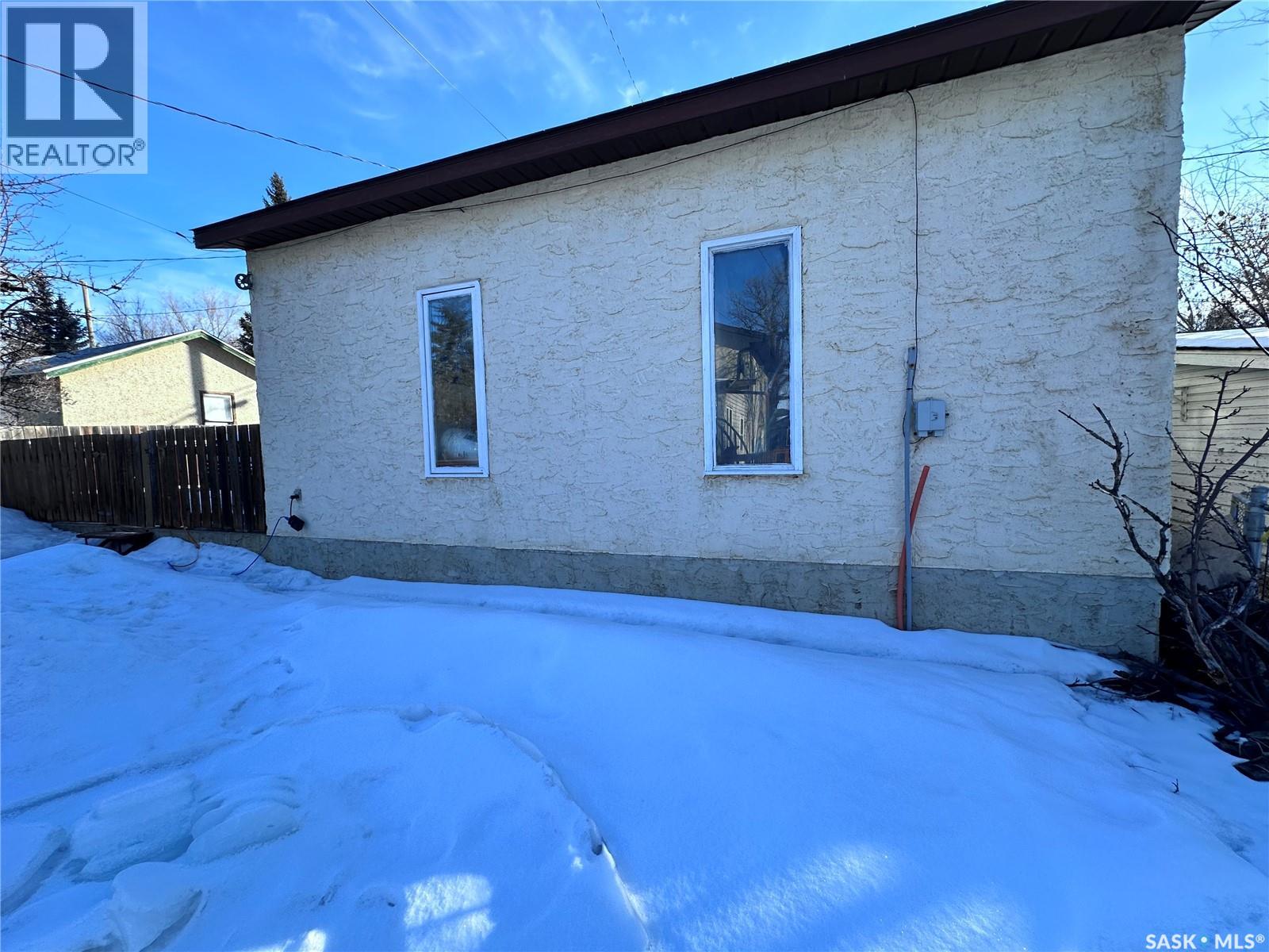 732 101st Street, North Battleford, Saskatchewan  S9A 0Z1 - Photo 28 - SK028596