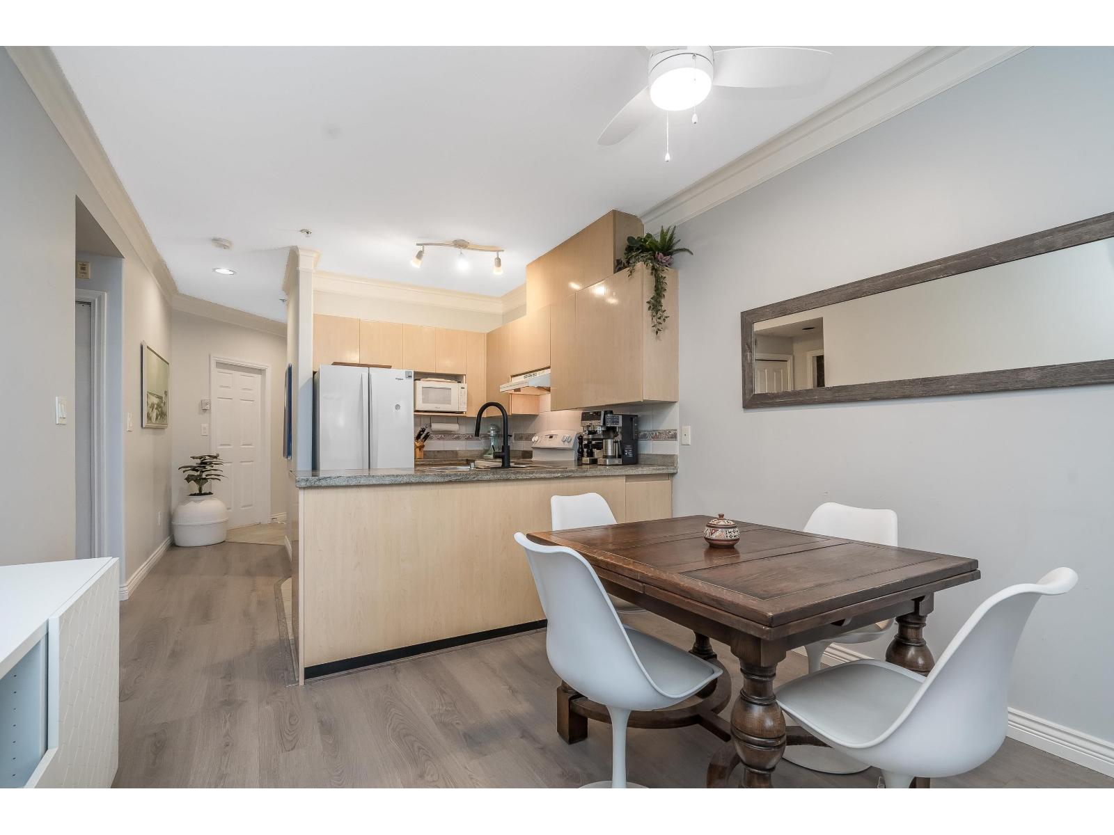 107 8115 121a Street, Surrey, British Columbia  V3W 1J2 - Photo 7 - R3087512