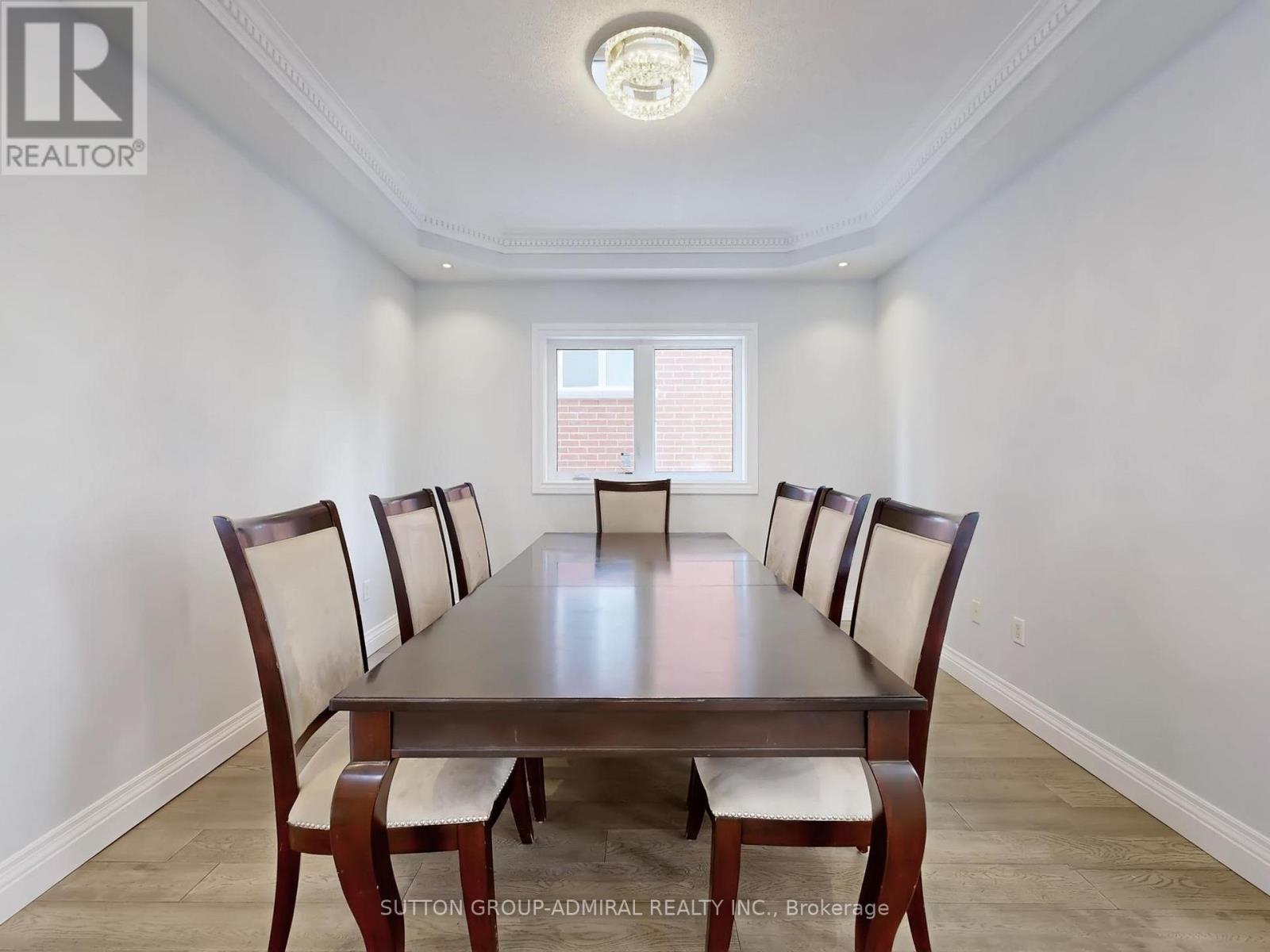 2 Gleave Court, Aurora, Ontario  L4G 7L9 - Photo 11 - N12789858