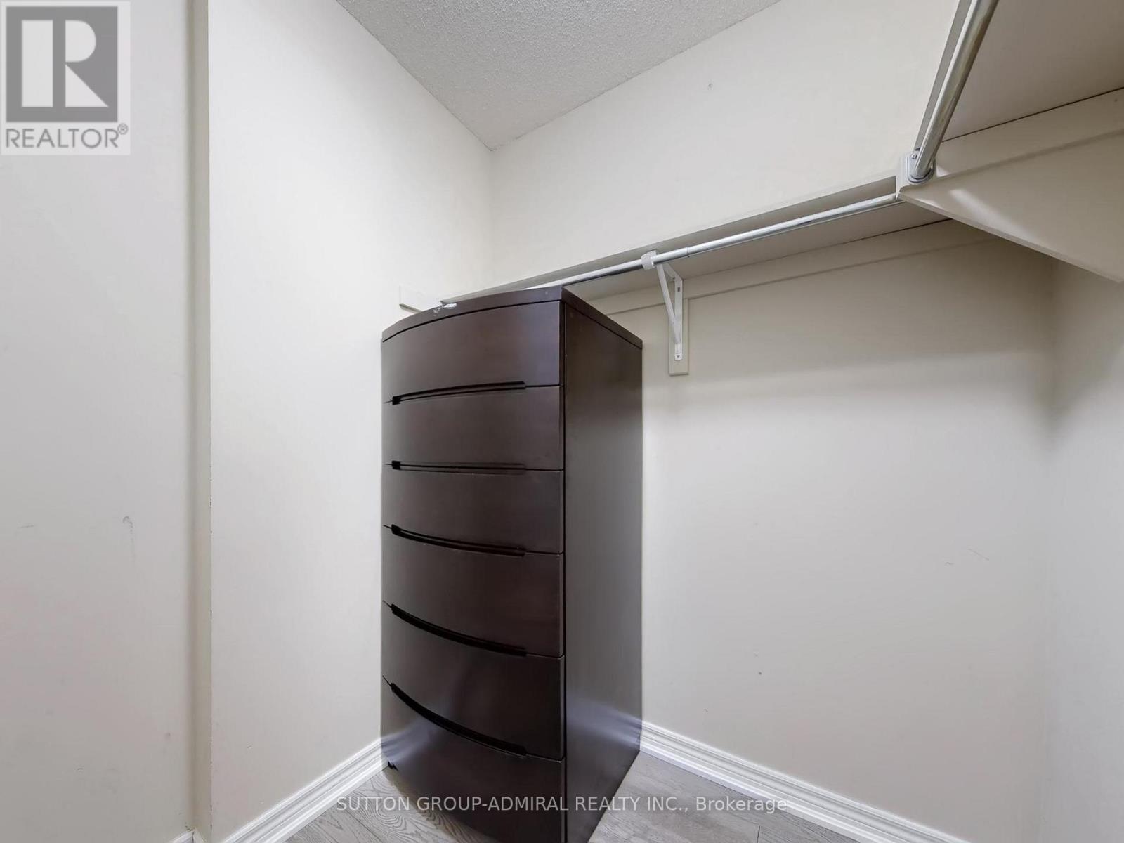 2 Gleave Court, Aurora, Ontario  L4G 7L9 - Photo 26 - N12789858