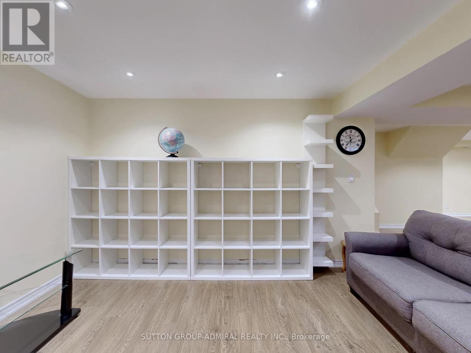 2 Gleave Court, Aurora, Ontario  L4G 7L9 - Photo 42 - N12789858