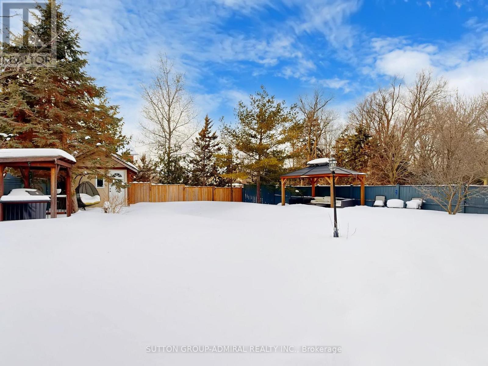 2 Gleave Court, Aurora, Ontario  L4G 7L9 - Photo 49 - N12789858