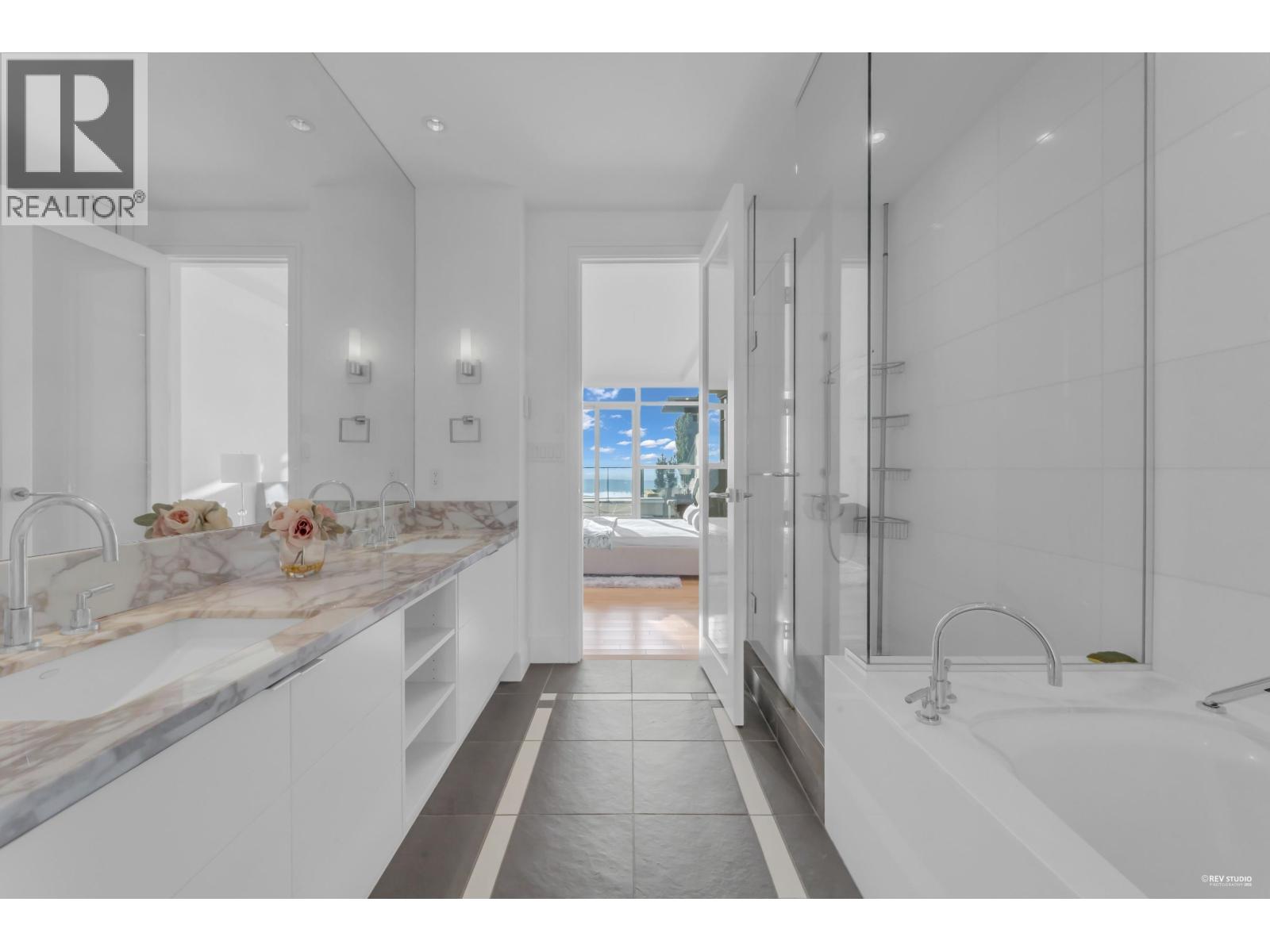 303 2245 Twin Creek Place, West Vancouver, British Columbia  V7S 3K4 - Photo 21 - R3077902