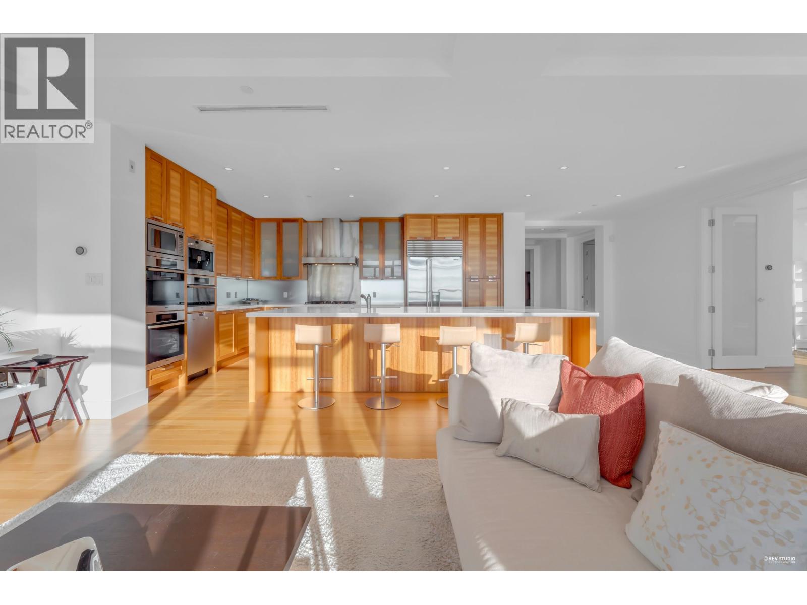 303 2245 Twin Creek Place, West Vancouver, British Columbia  V7S 3K4 - Photo 9 - R3077902