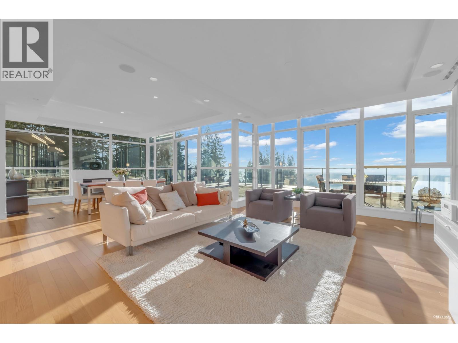 303 2245 Twin Creek Place, West Vancouver, British Columbia  V7S 3K4 - Photo 4 - R3077902