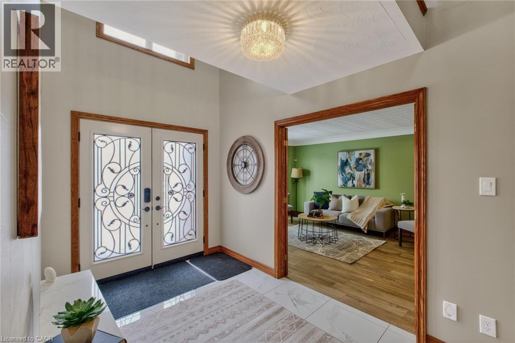 41 Candor Crescent, Stoney Creek, Ontario  L8E 4X6 - Photo 8 - 40803753