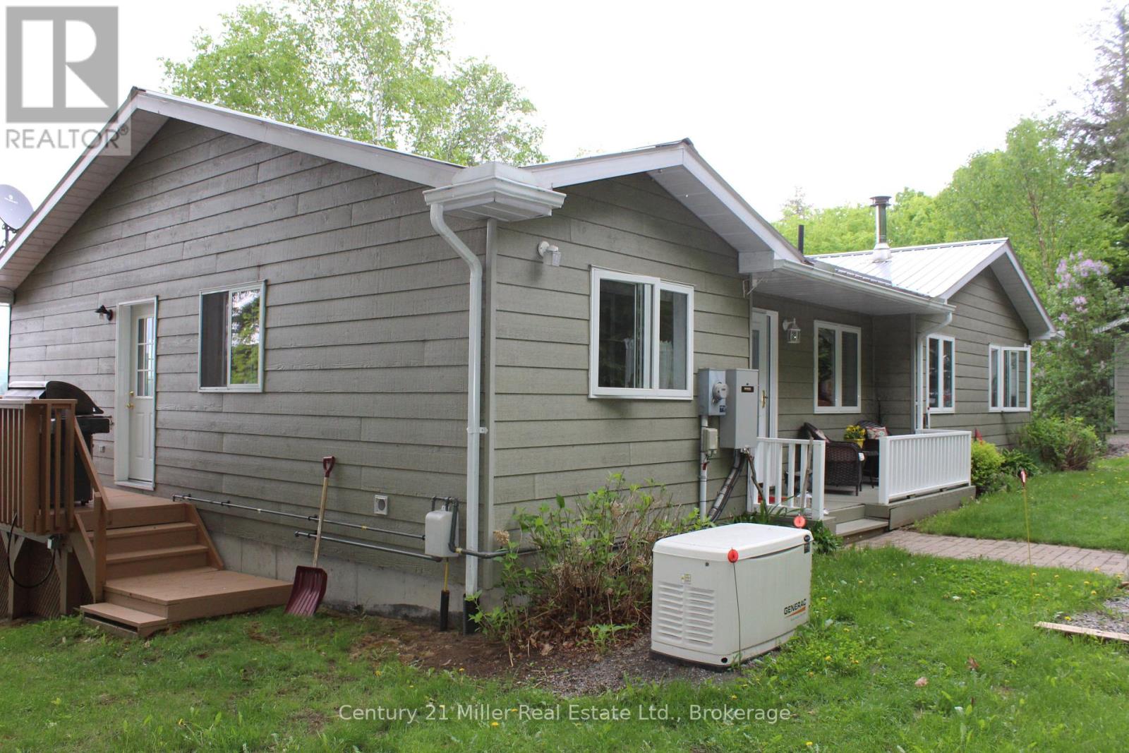 994 Kamaniskeg Lake Road, Hastings Highlands, Ontario  K0J 1L0 - Photo 4 - X12789896