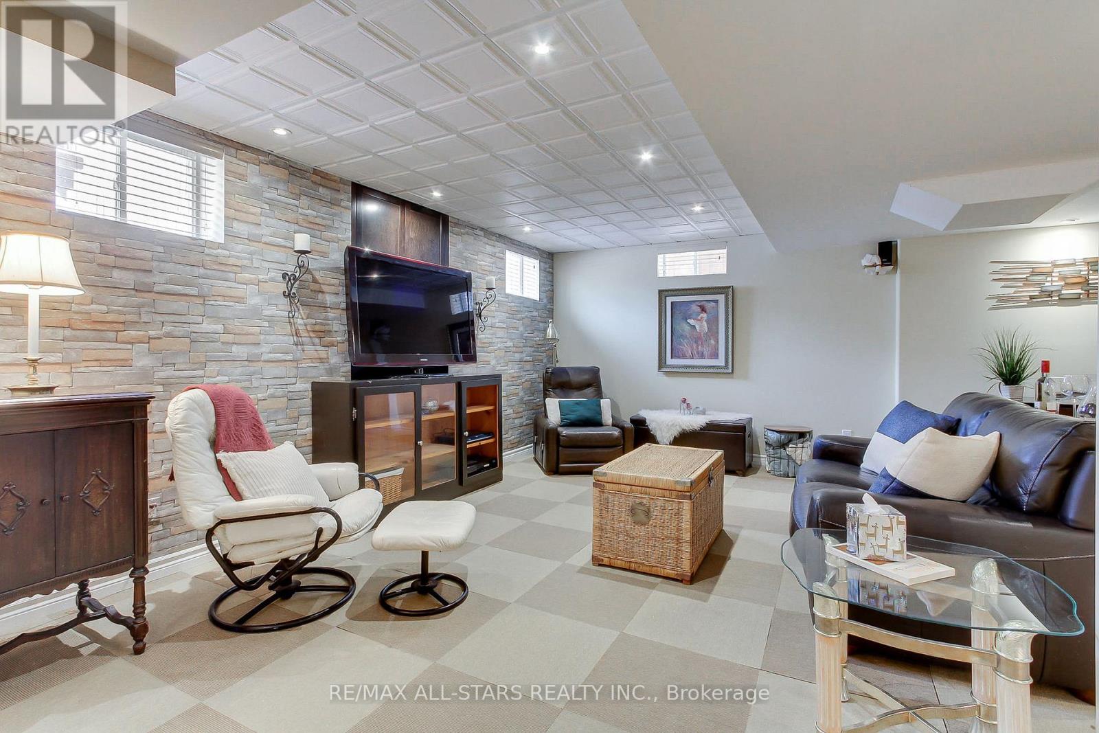 20 James Ratcliff Avenue, Whitchurch-Stouffville, Ontario  L4A 1P3 - Photo 28 - N12789630