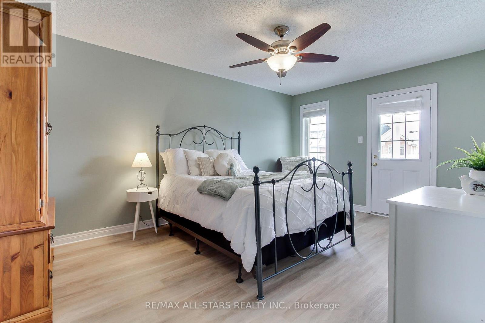 20 James Ratcliff Avenue, Whitchurch-Stouffville, Ontario  L4A 1P3 - Photo 37 - N12789630