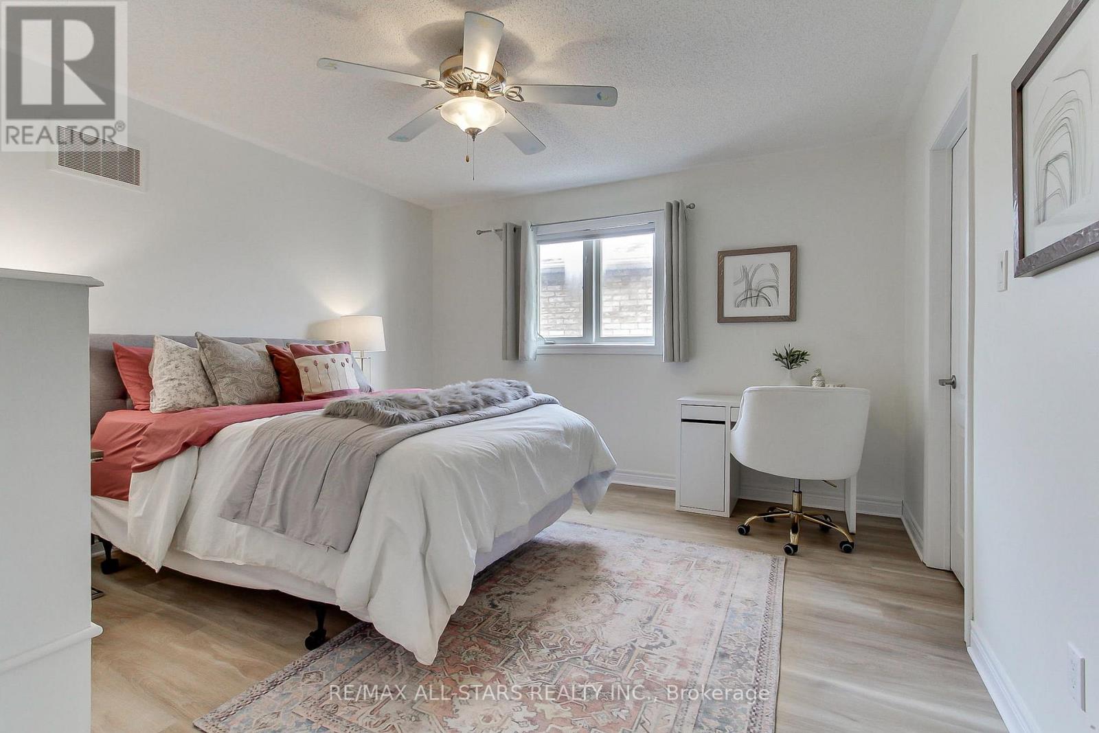 20 James Ratcliff Avenue, Whitchurch-Stouffville, Ontario  L4A 1P3 - Photo 35 - N12789630